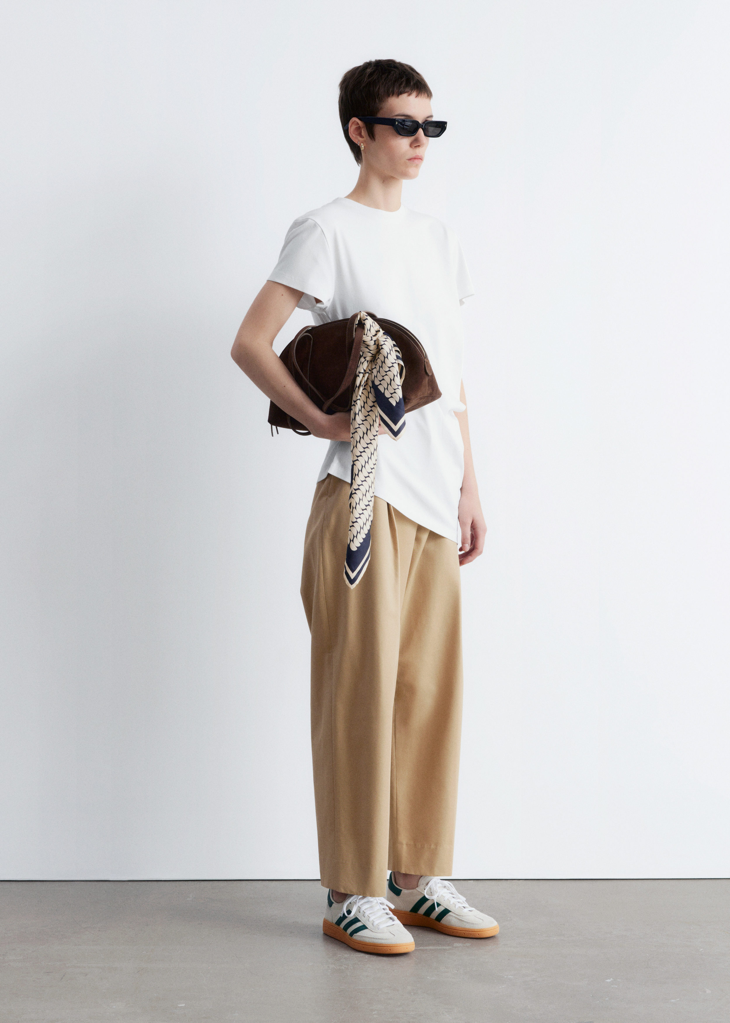 Asymmetric T-Shirt - White - T-shirts - & Other Stories US