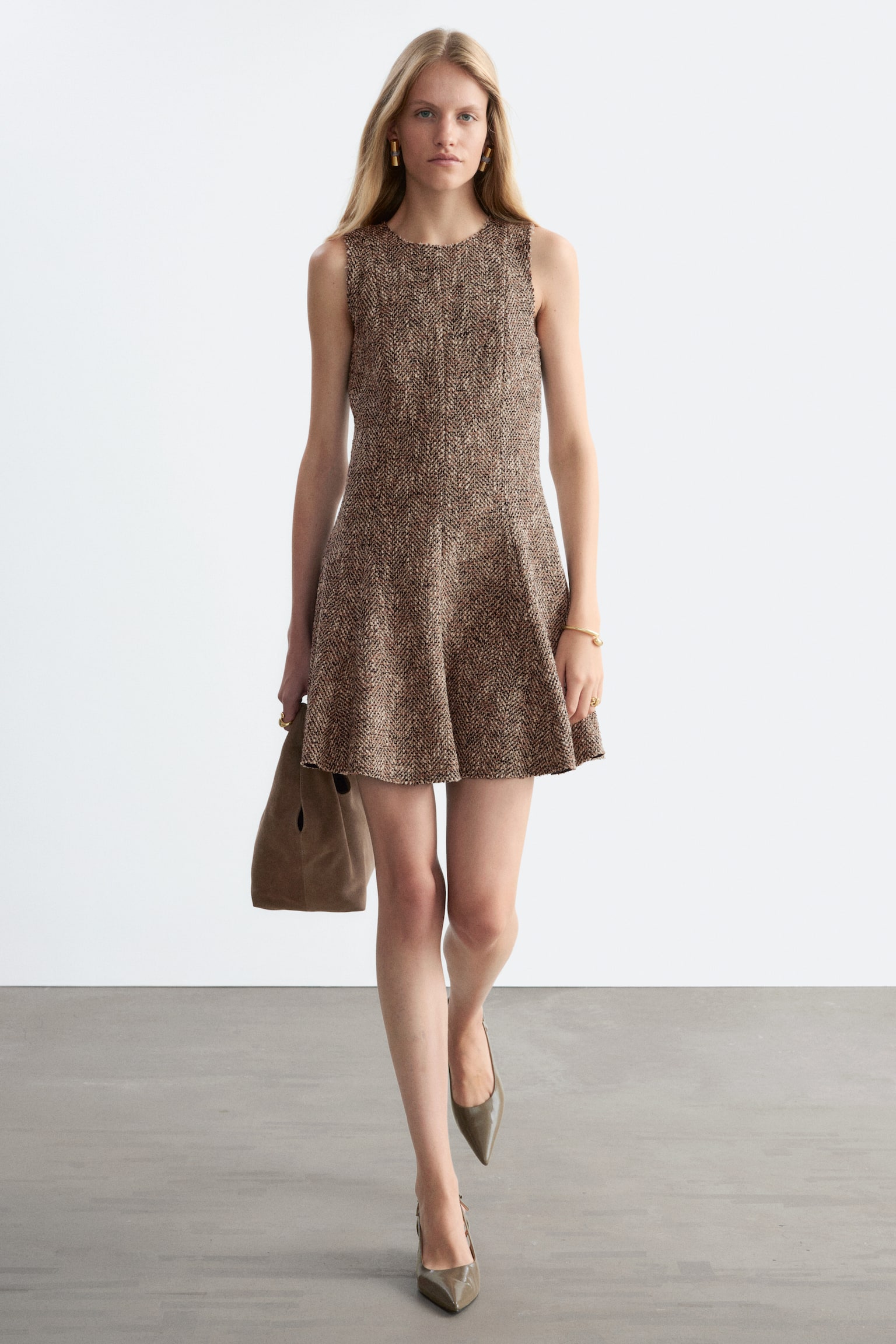 Raw-Edge Mini Dress - מלאנז' חום-אפור - 1