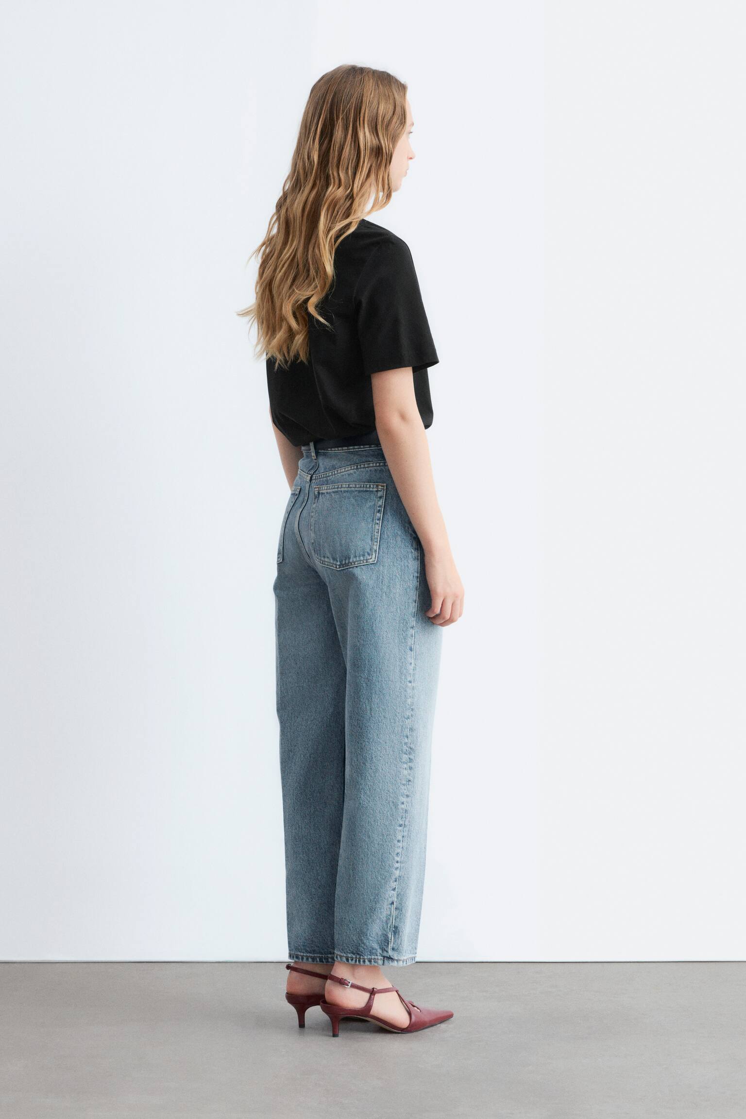 T-paita pyöreällä pääntiellä - Musta/Beige/Valkoinen - 3