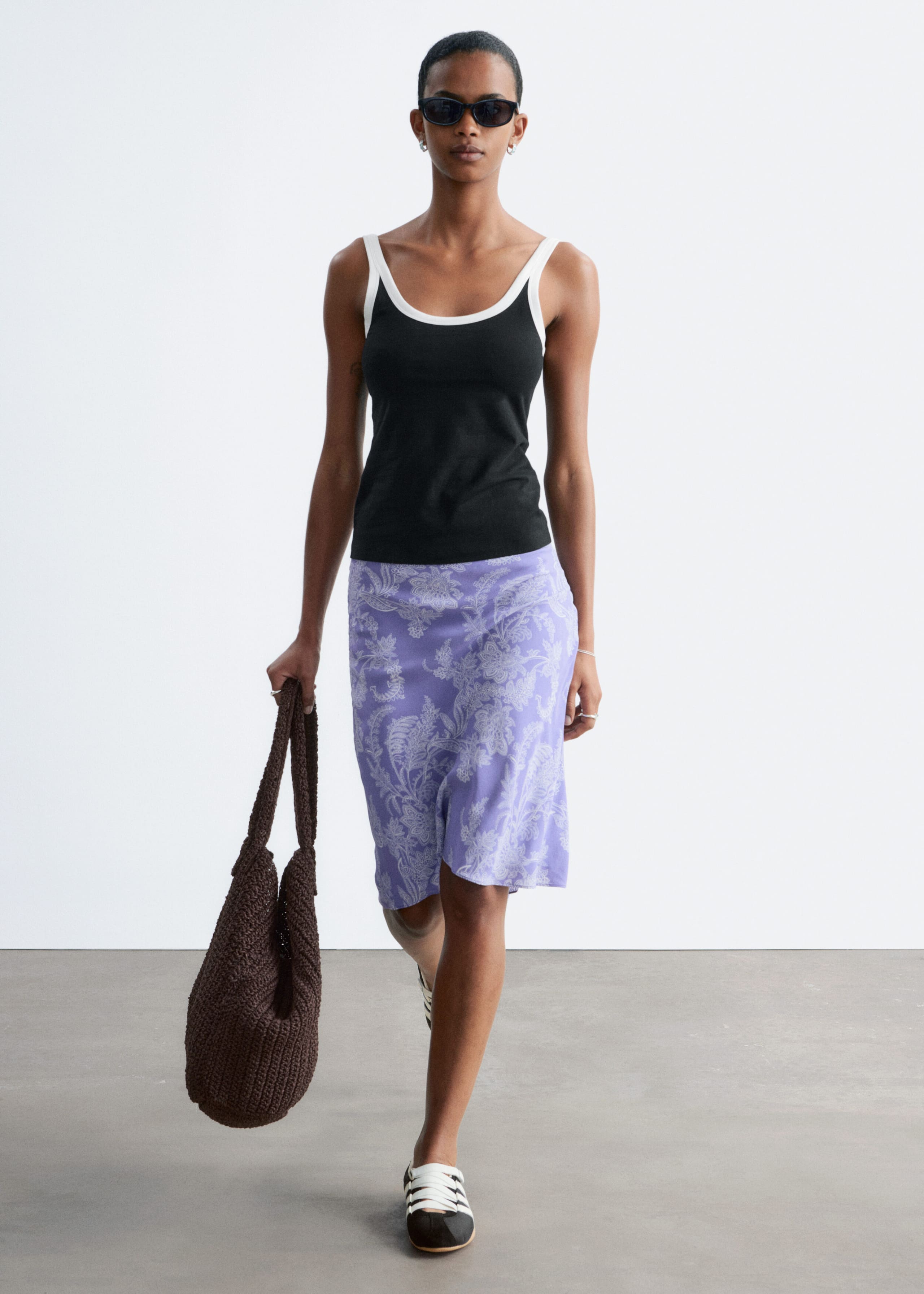 Top z okrągłym dekoltem – Czarny/biały – Lookbook