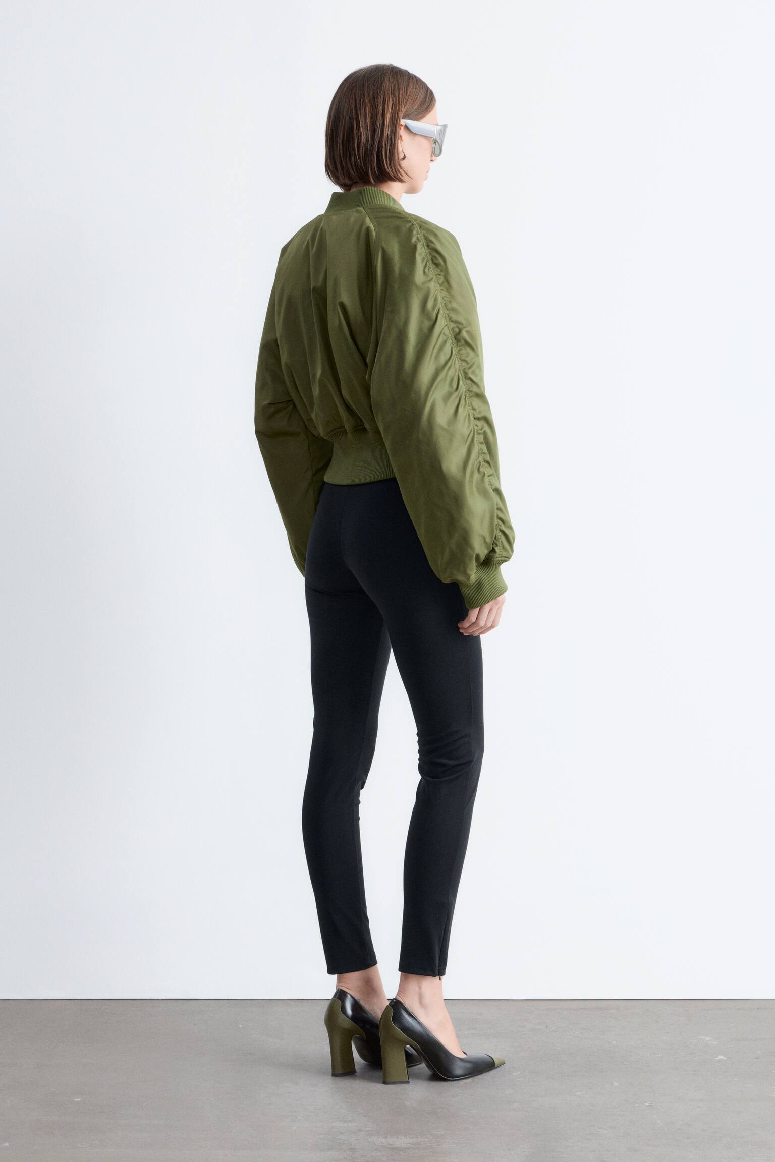 Leggings de malha com pregas - Preto - 4