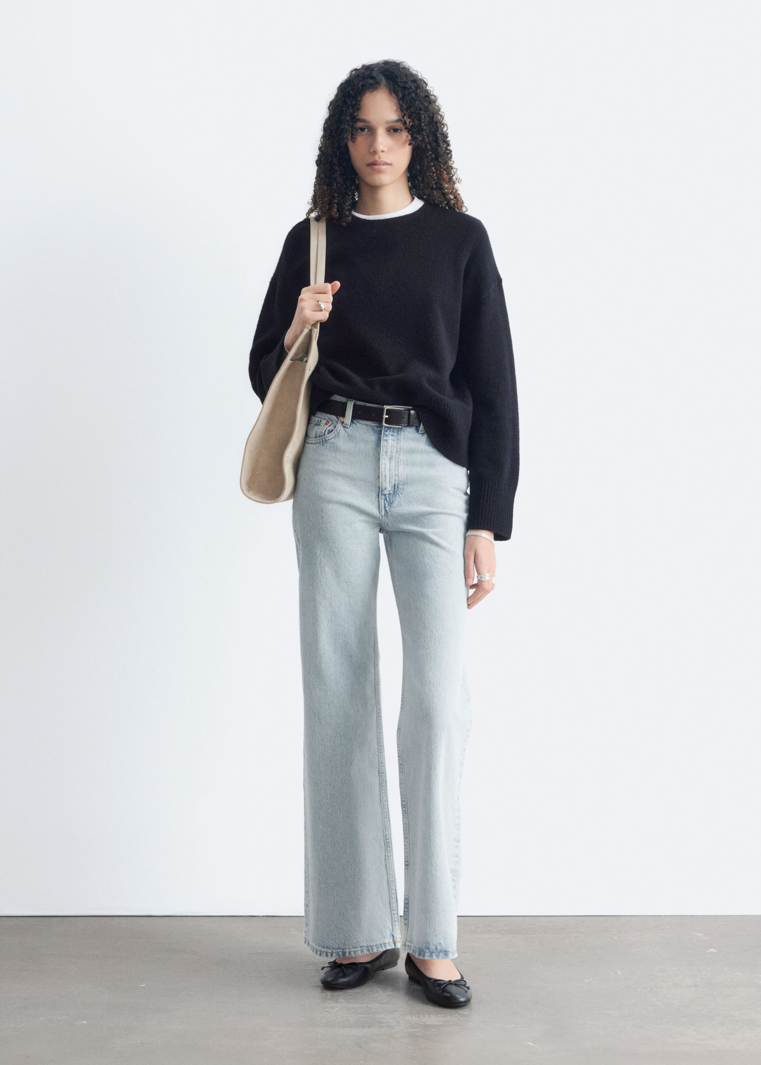 Locker geschnittener Strickpullover - Schwarz - Lookbook