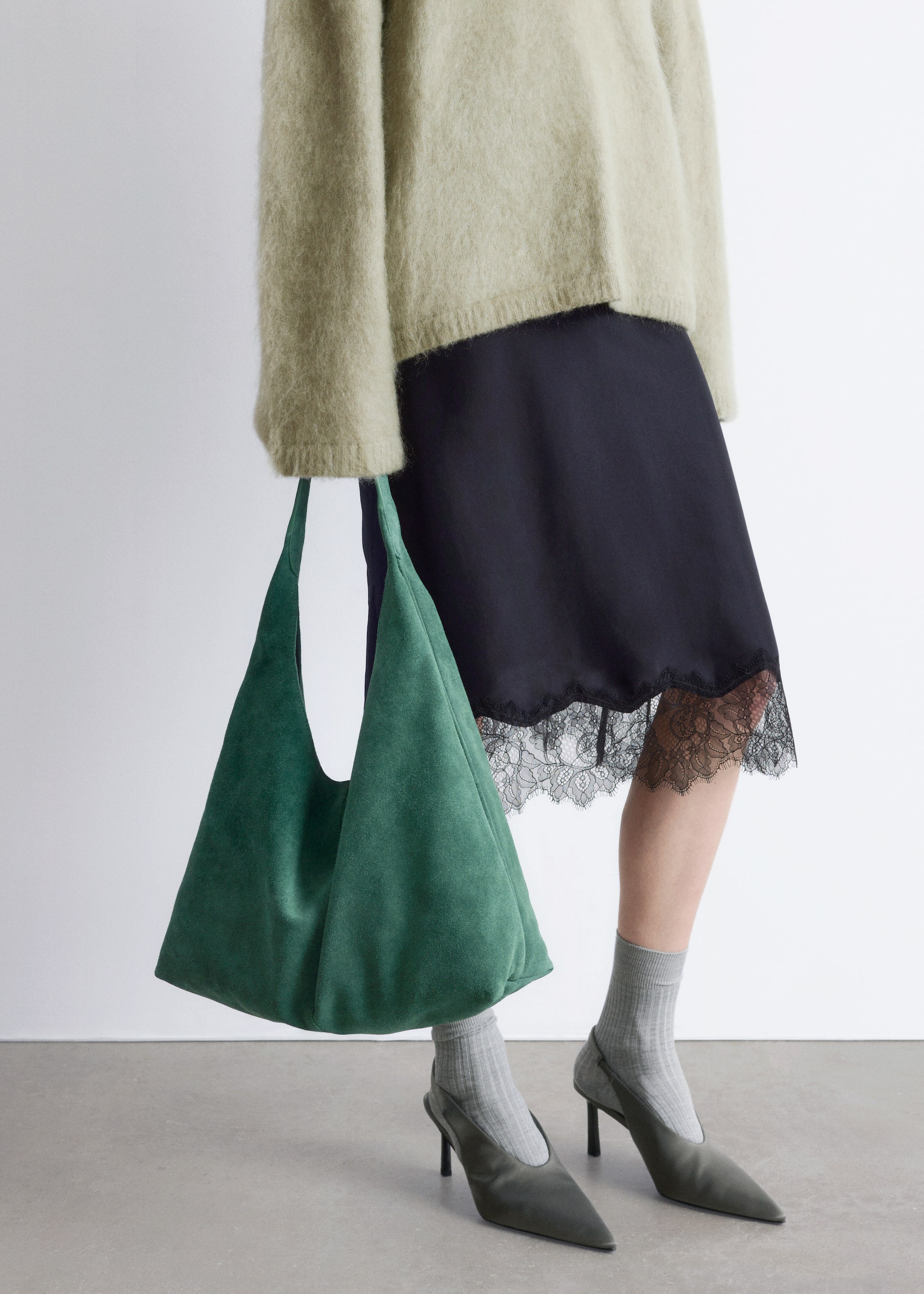 View larger image: Large Suede Tote Bag - Emerald Green - Ladies | H&M GB 1