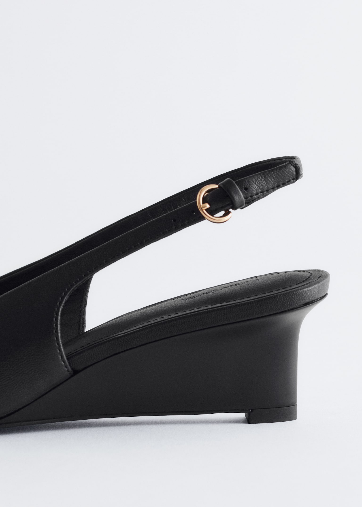 Leather Wedge Slingback Pumps - Black/Grey Snake - 5