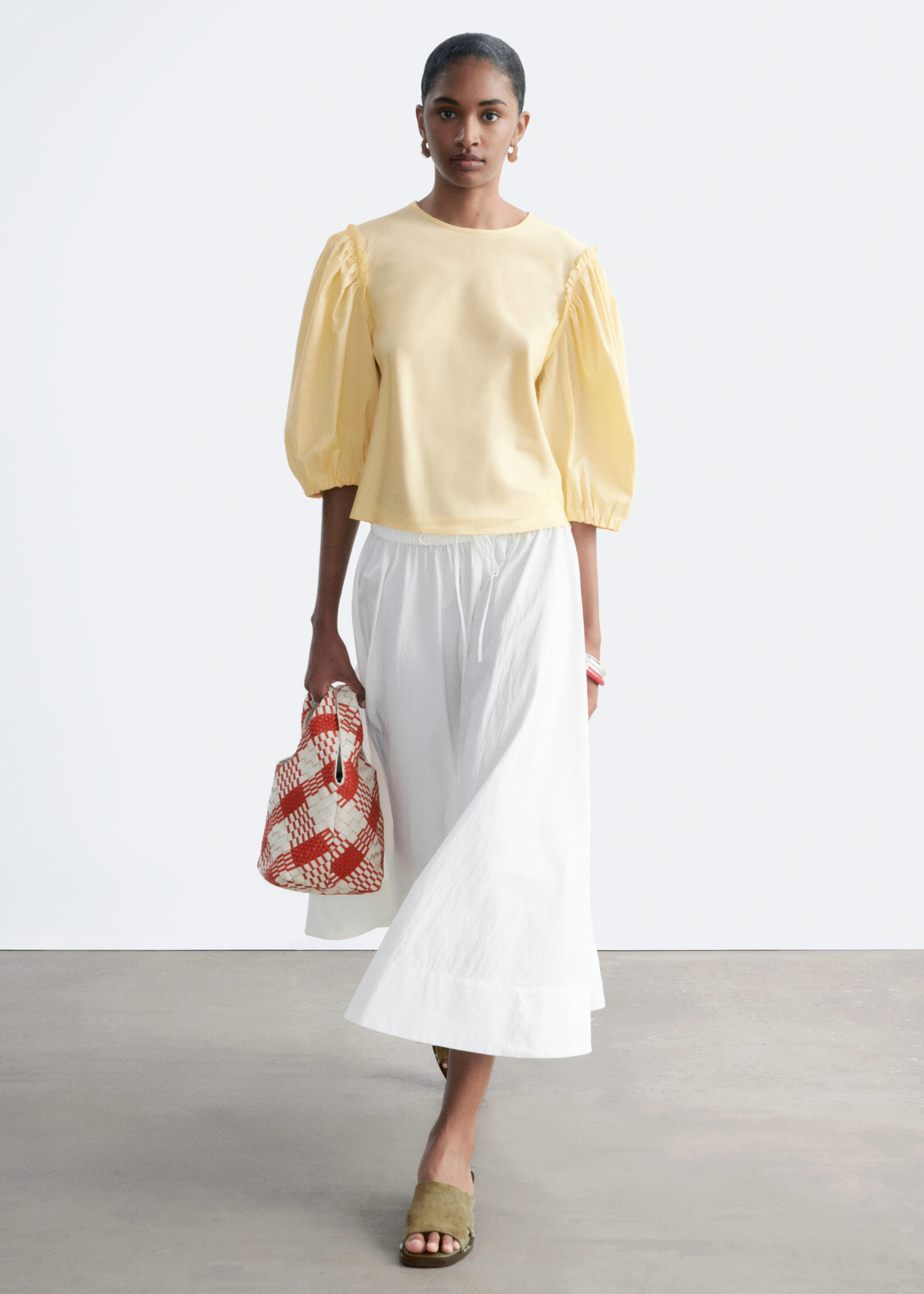 eLLa      jacquard balloon blouse 　ivory Balloon-Sleeve Jacquard Blouse - Beige/Tartan - & Other Stories US