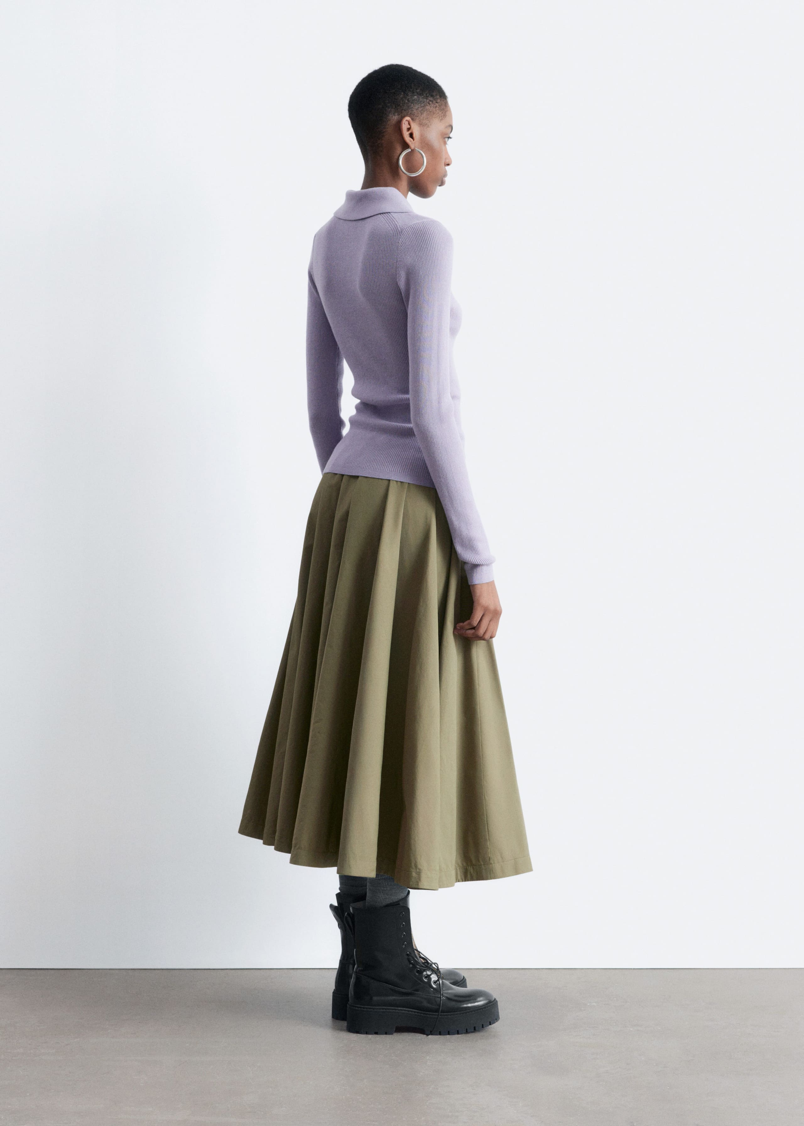 Image of Keyhole Collar Top