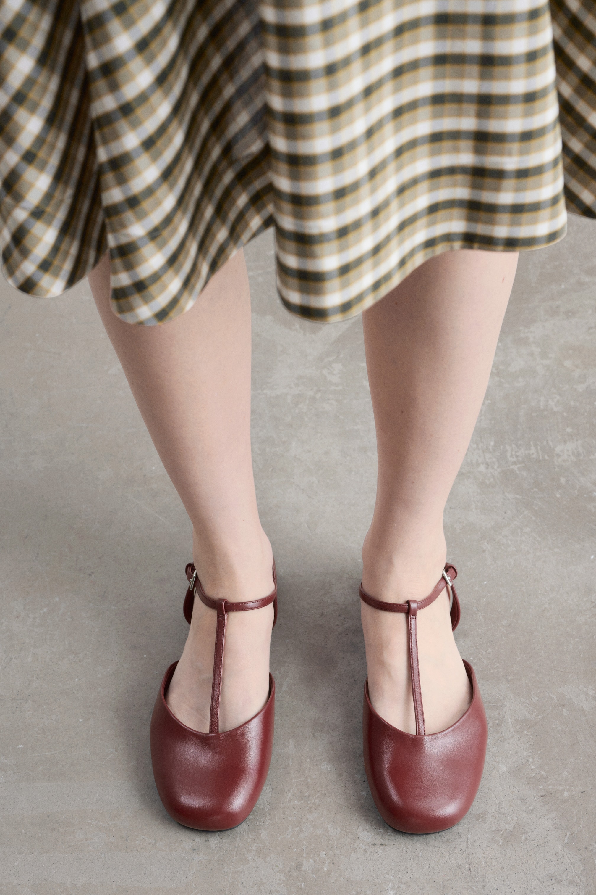 Grotere afbeelding bekijken: Leren ballerina's met open hiel - Donkerrood - DAMES | H&M NL 1
