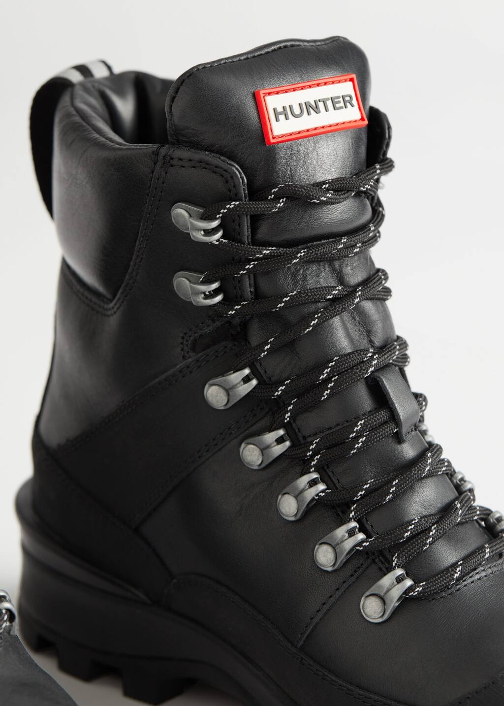 Hunter Water Proof Leather Boots - {{variantName}} - Descrizione dettagliata