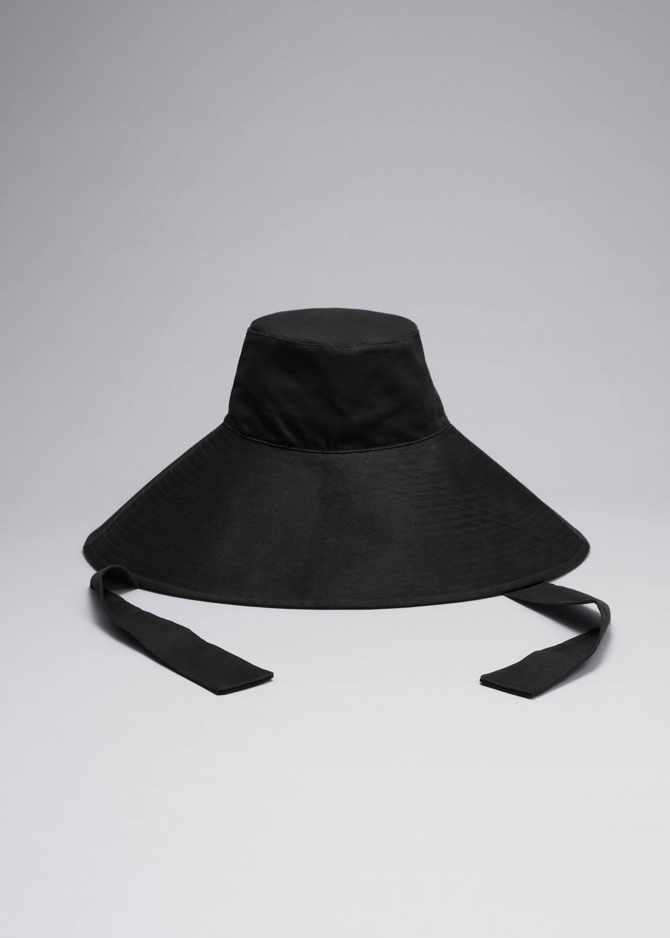Größeres Bild anzeigen: Sonnenhut aus Baumwoll-Canvas - Schwarz - Ladies | H&M AT 1
