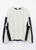 Off White/Black