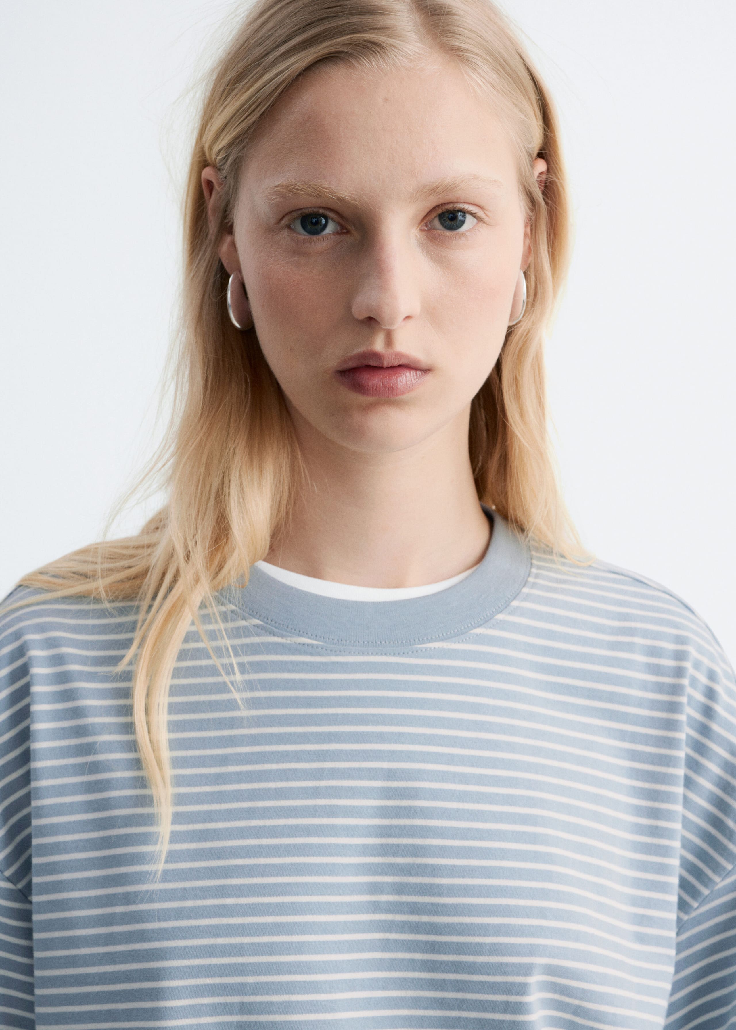 Image of Gestreiftes Oversized-T-Shirt aus Baumwolle