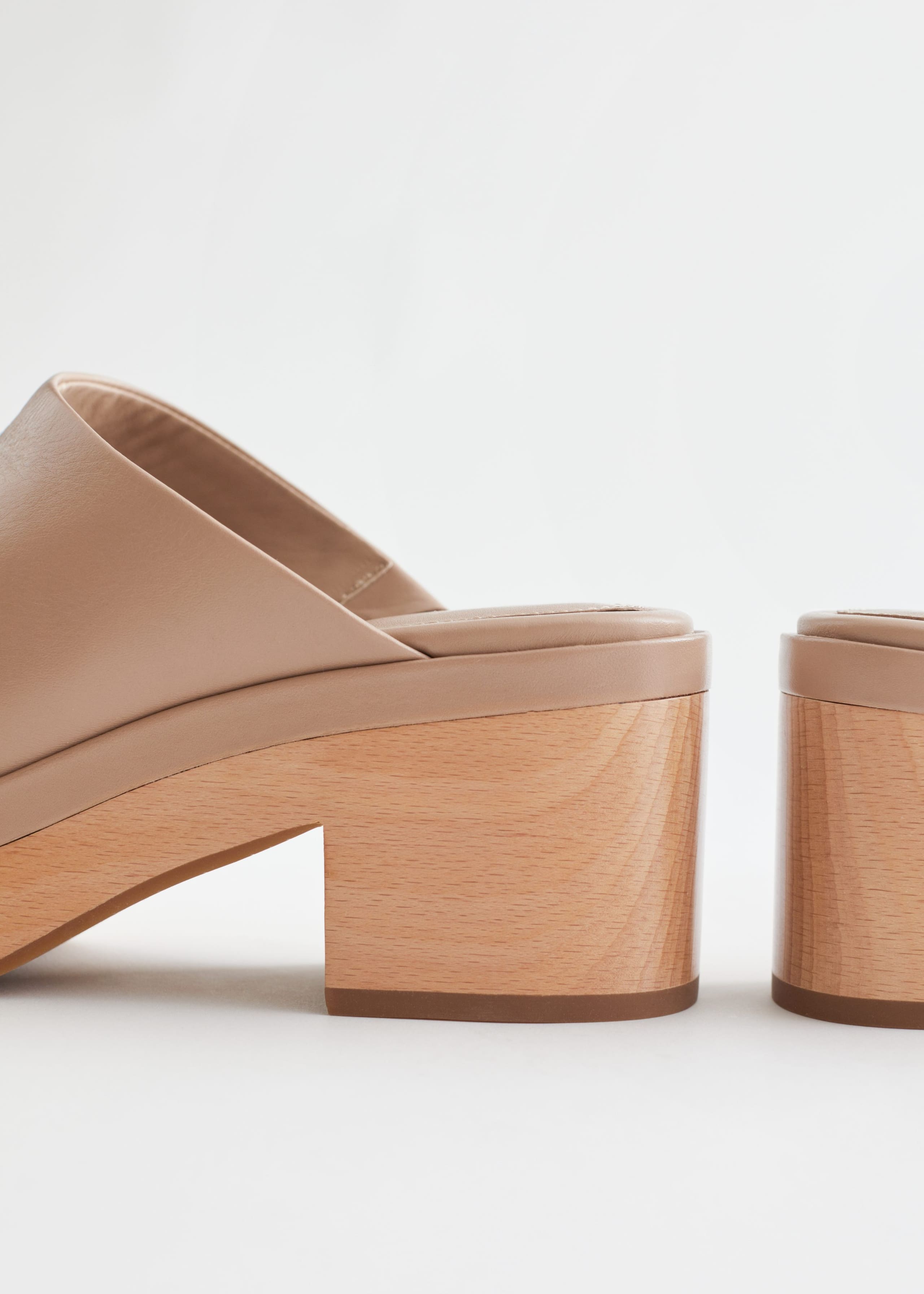 Wooden Heel Clogs - {{variantName}} - Descriptive Detail