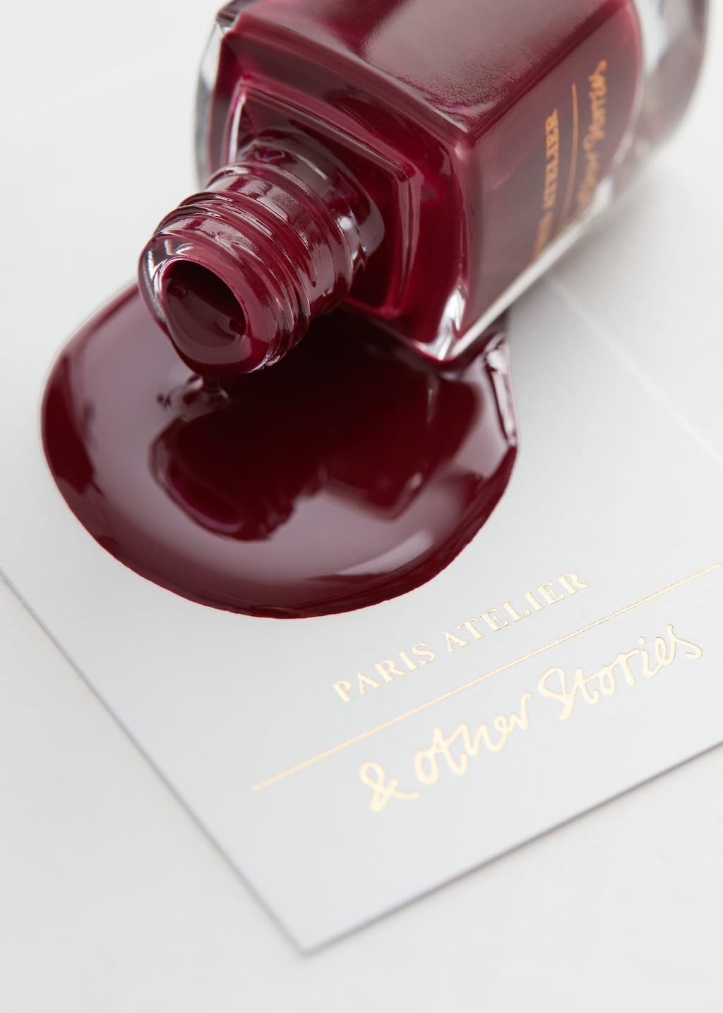 Vernis à ongles - {{variantName}} - Descriptive Detail