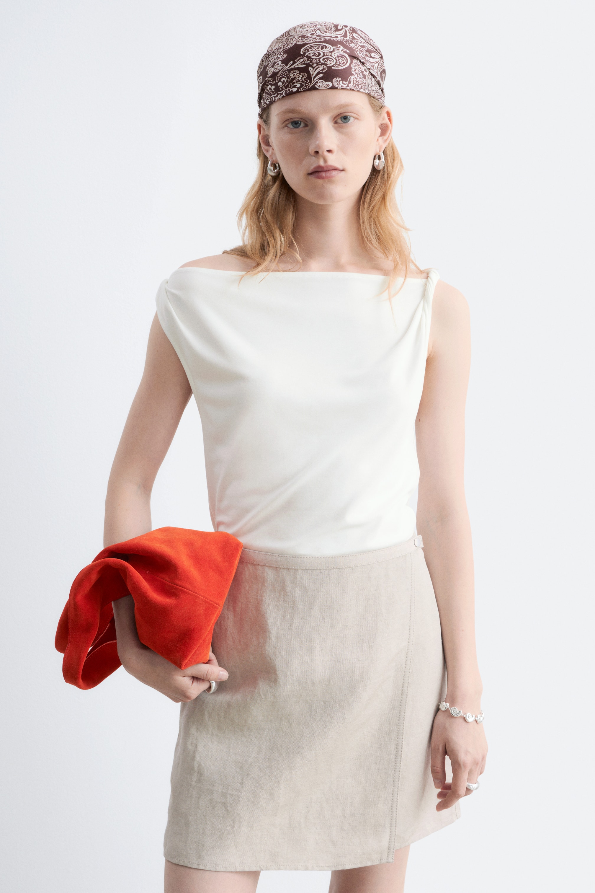 Ver imagen más grande: Top de punto con tirantes retorcidos - Blanco - MUJER | H&M ES 1