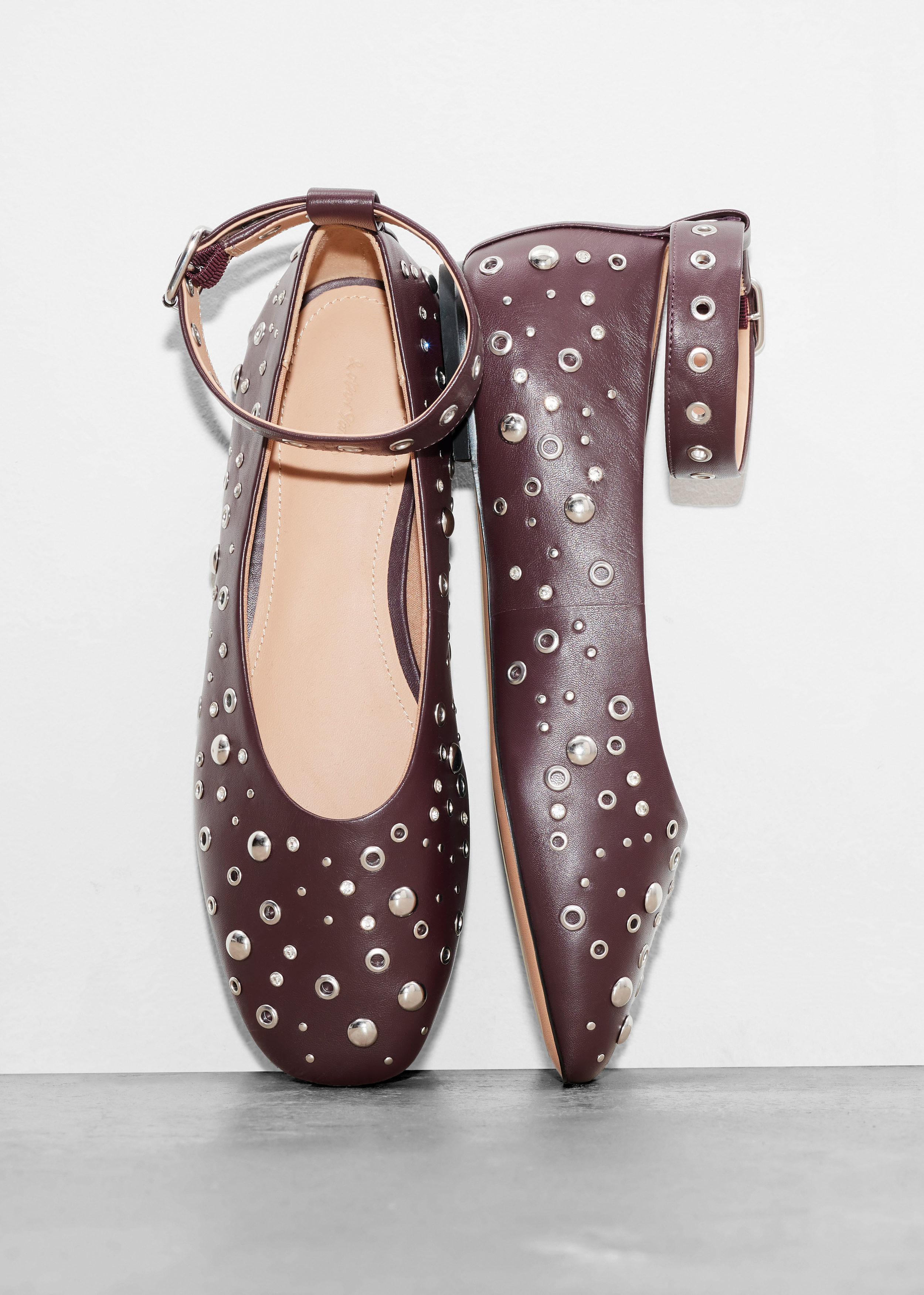 “& Other Stories” Ruched Leather Ballet Flats Ruched Leather Ballet Flats - Black - New in - & Other Stories