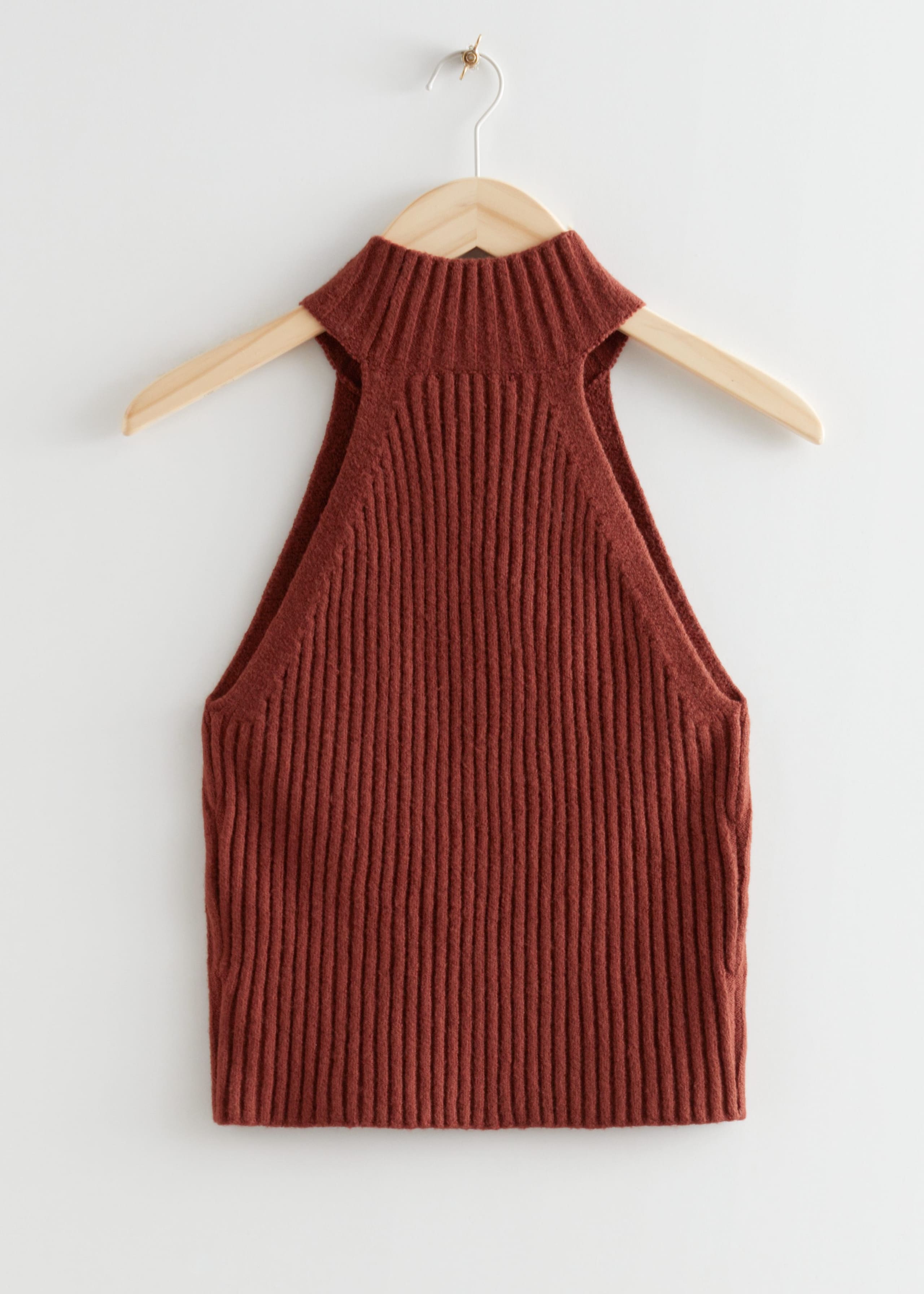 Sleeveless Turtleneck Knit Top - Red - Still Life