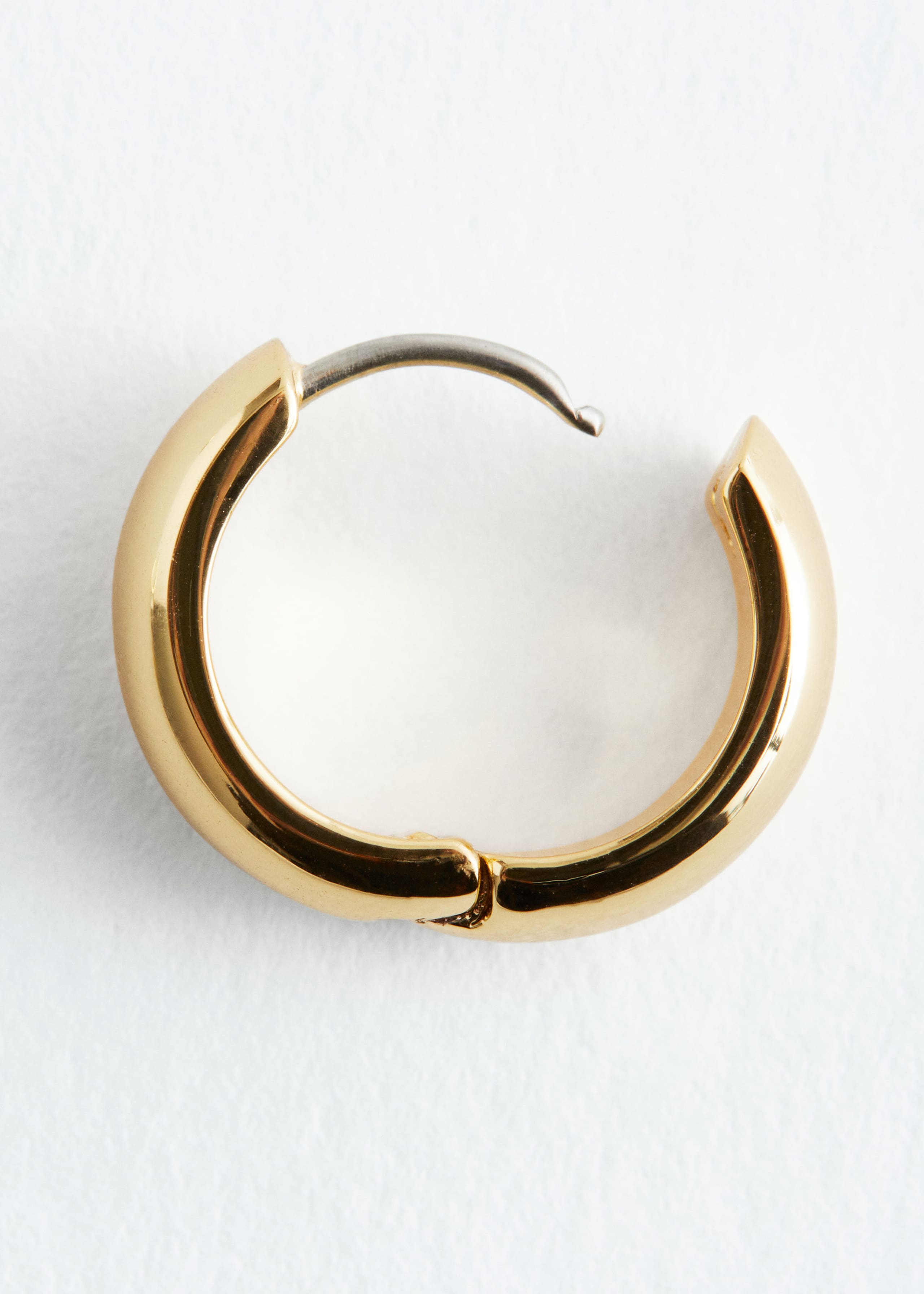Chunky Hoop Set - {{variantName}} - Descriptive Detail