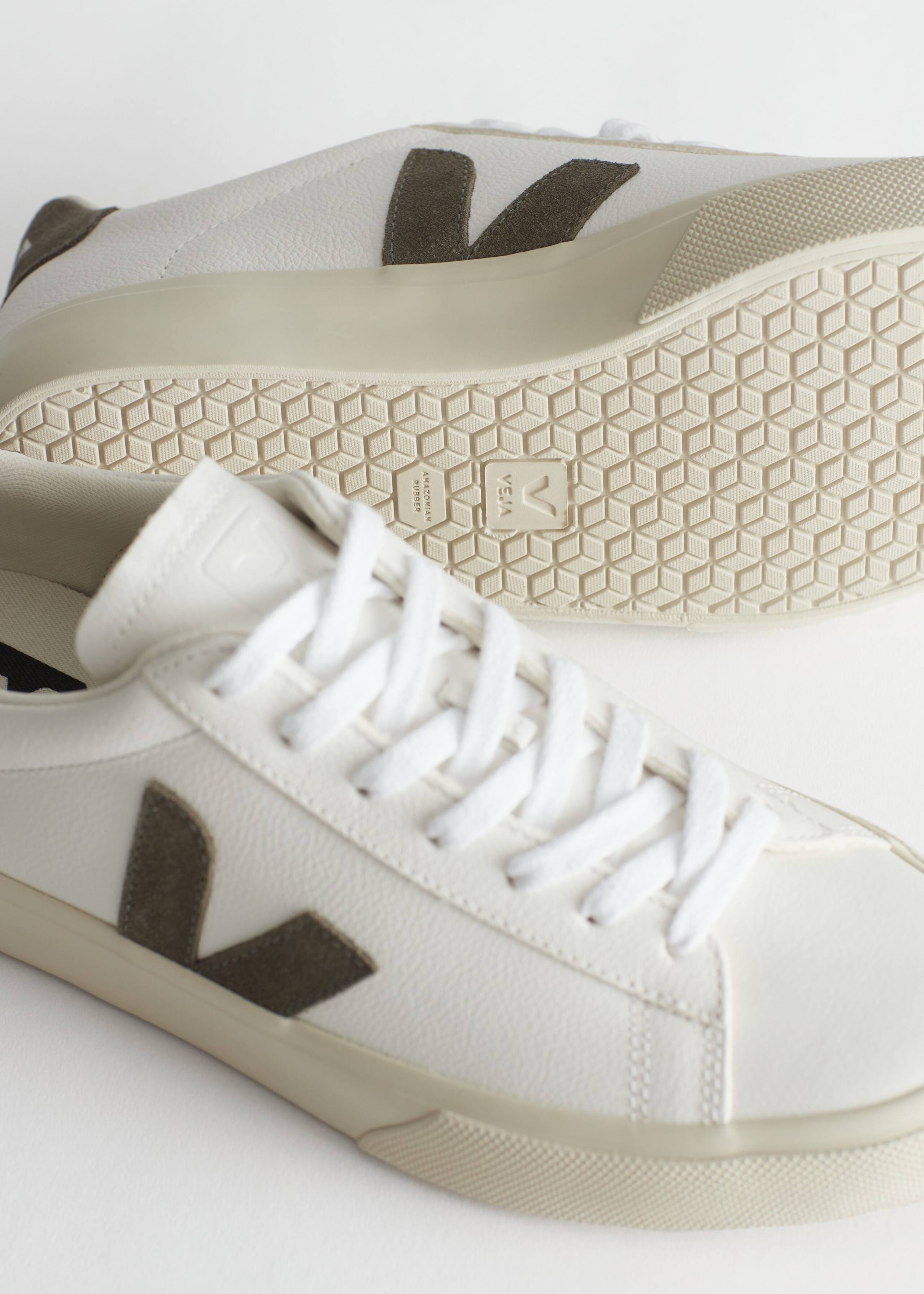 Zapatillas deportivas de piel Veja Campo - {{variantName}} - Detalle descriptivo