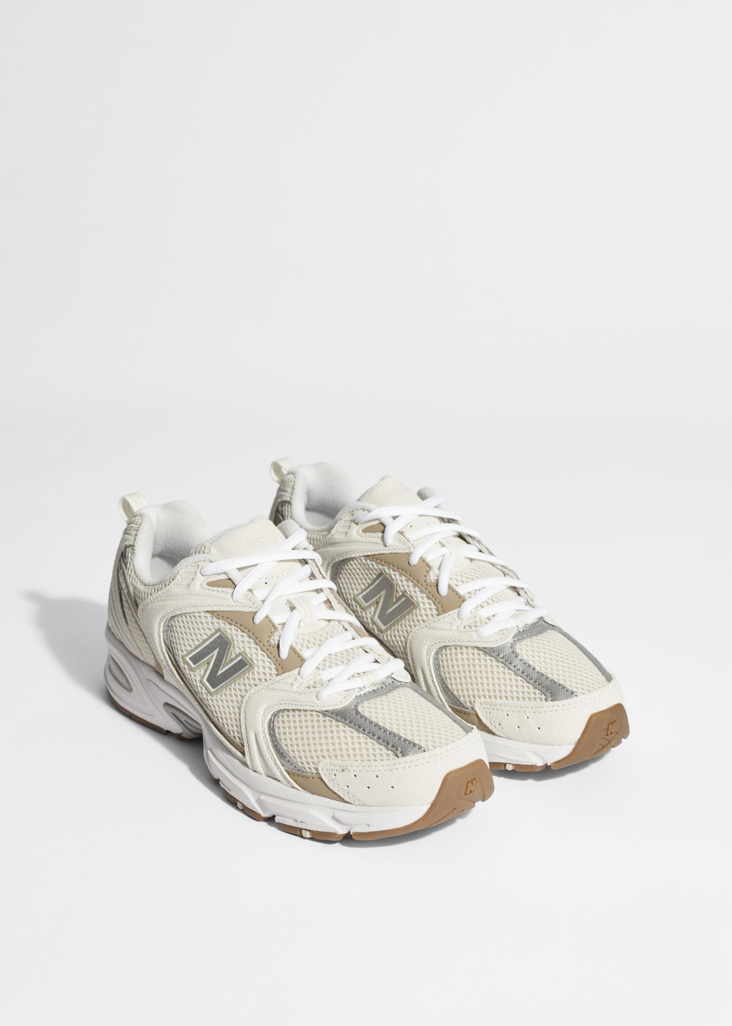 New Balance 530 Sneaker - Weiß/Silber - Stillleben