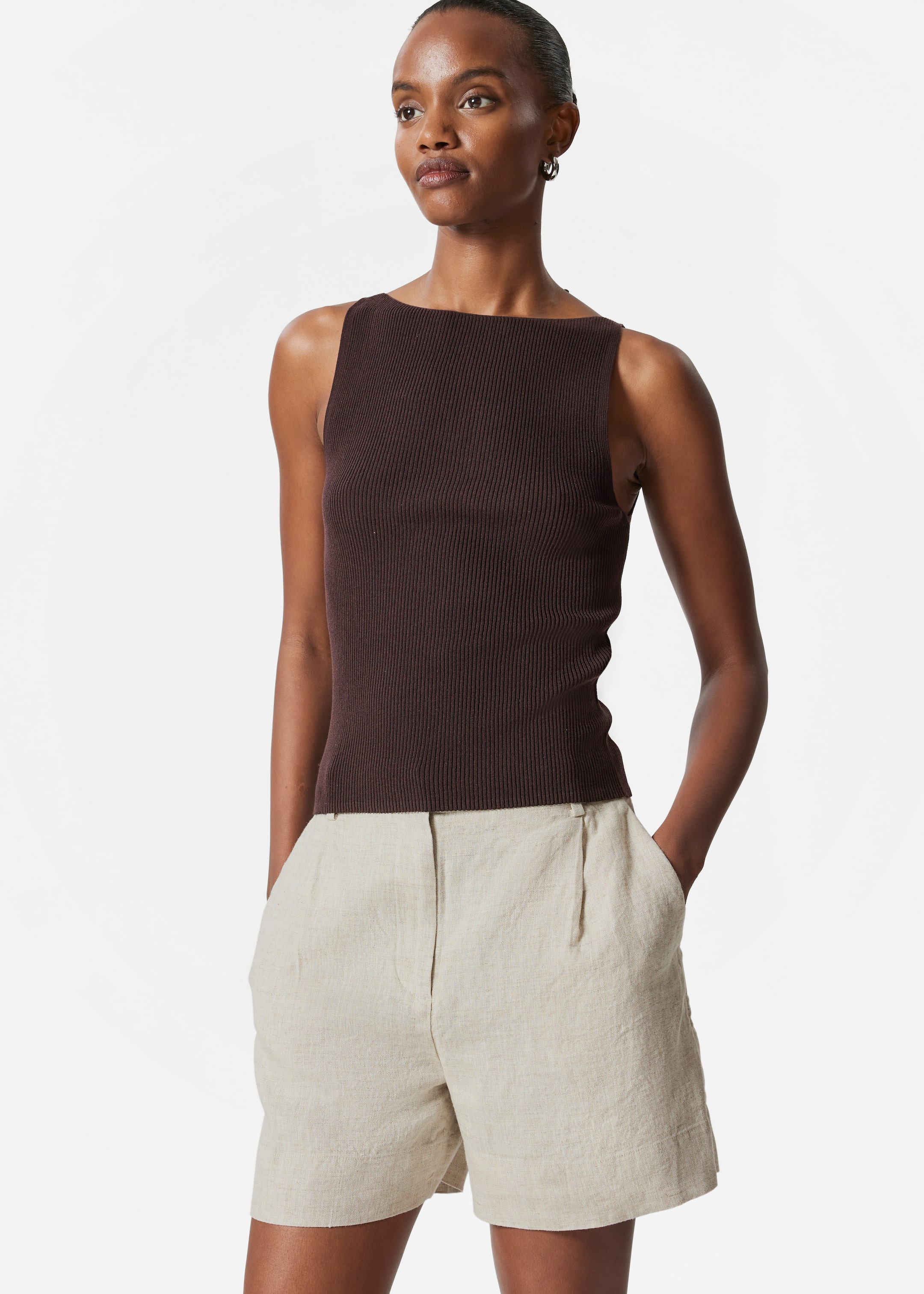 Größeres Bild ansehen: Elegante Leinenshorts - Weizen - Ladies | H&M DE 2