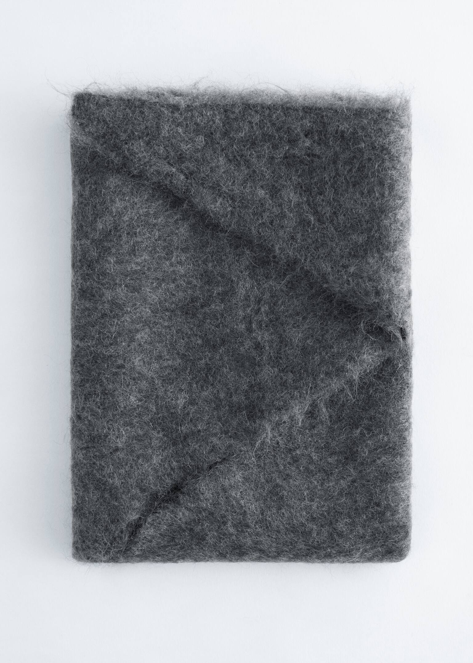 Trekantig scarf i borstad mohairblandning - Mörkgrå/melerad/Gråbeige/melerad - 3