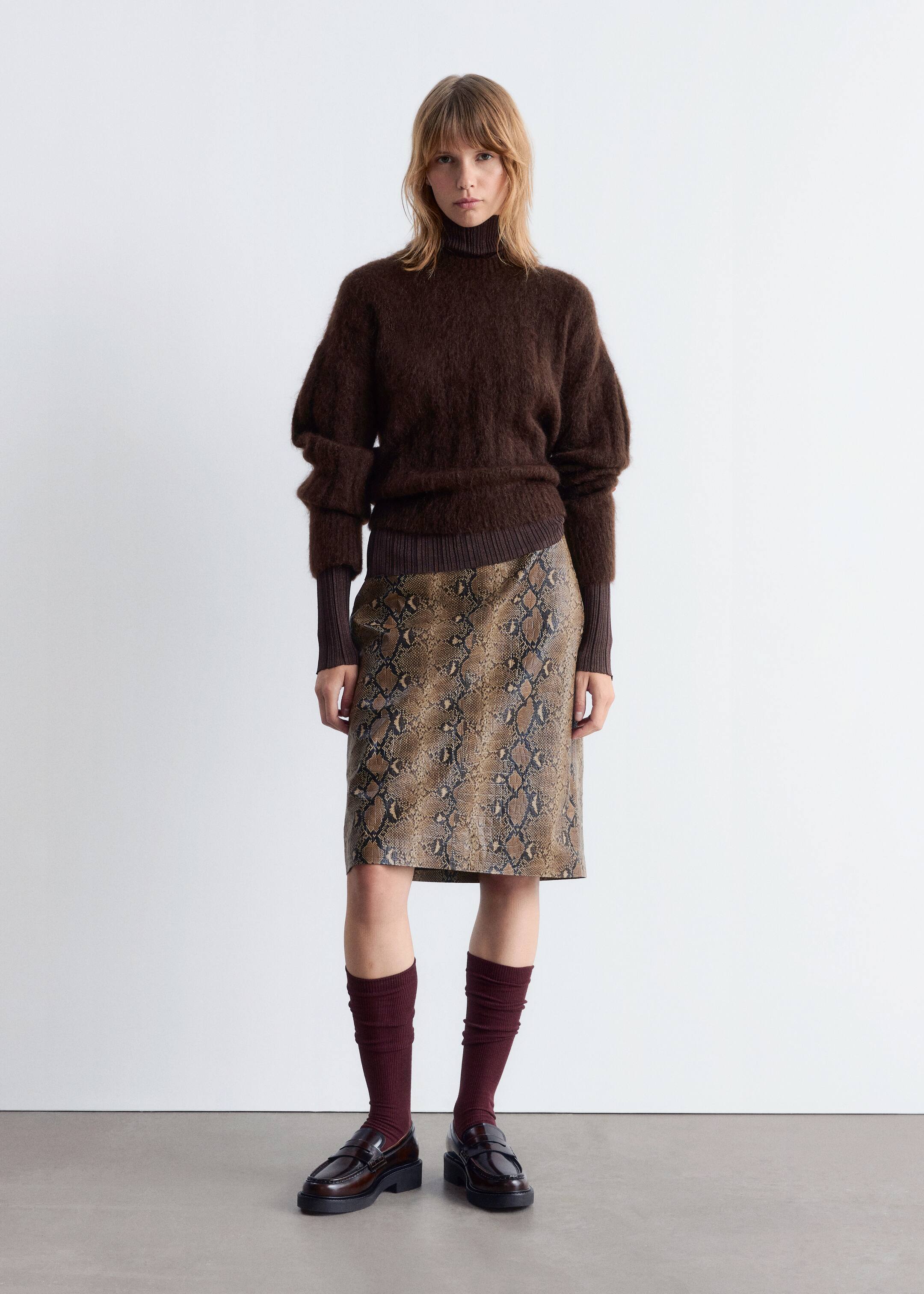 הצגת תמונה גדולה יותר: Mohair-Blend Rib-Knit Jumper - חום כהה - Ladies | H&M IL 2