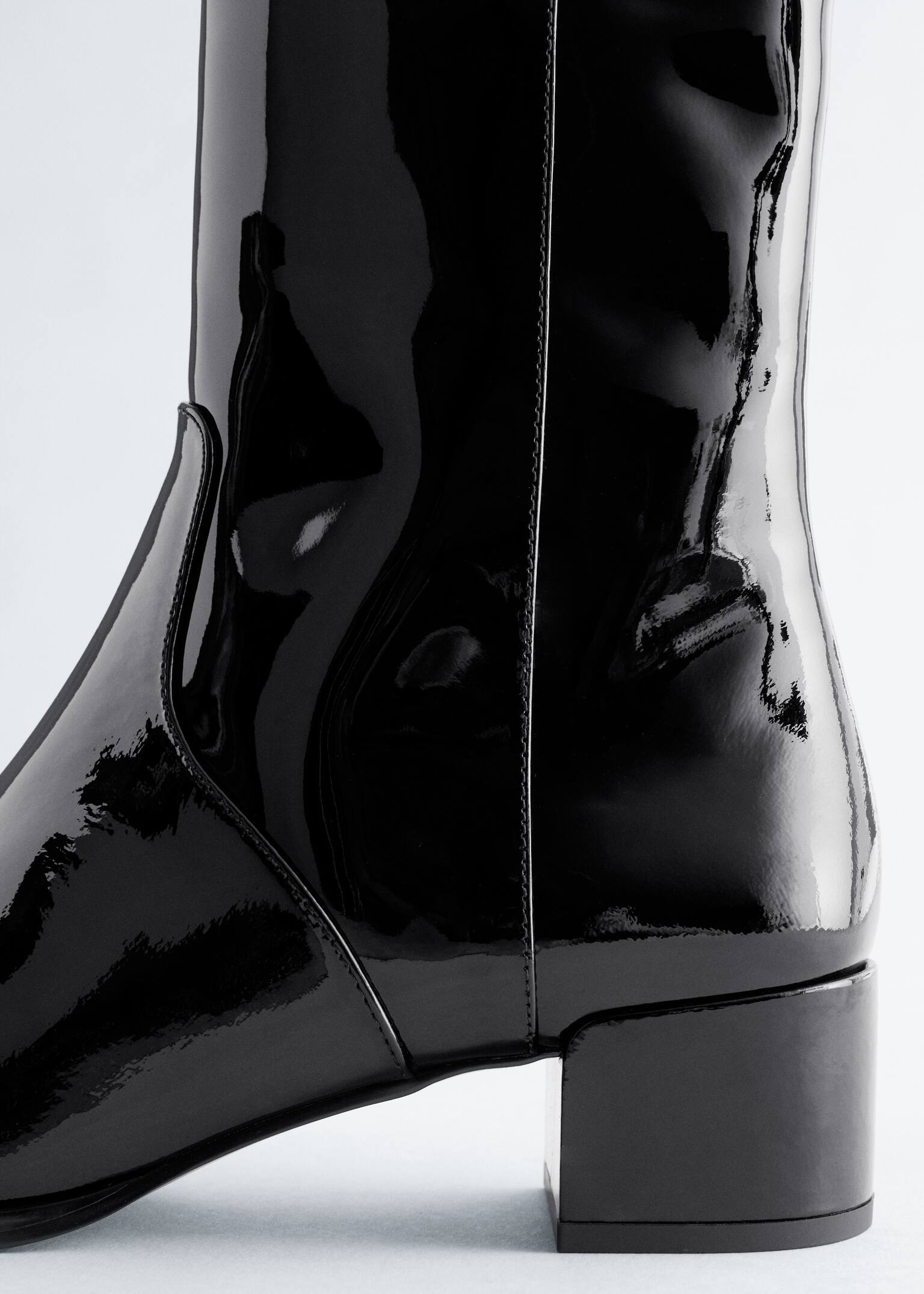 Heeled Glossed-Leather Ankle Boots - Black - 4