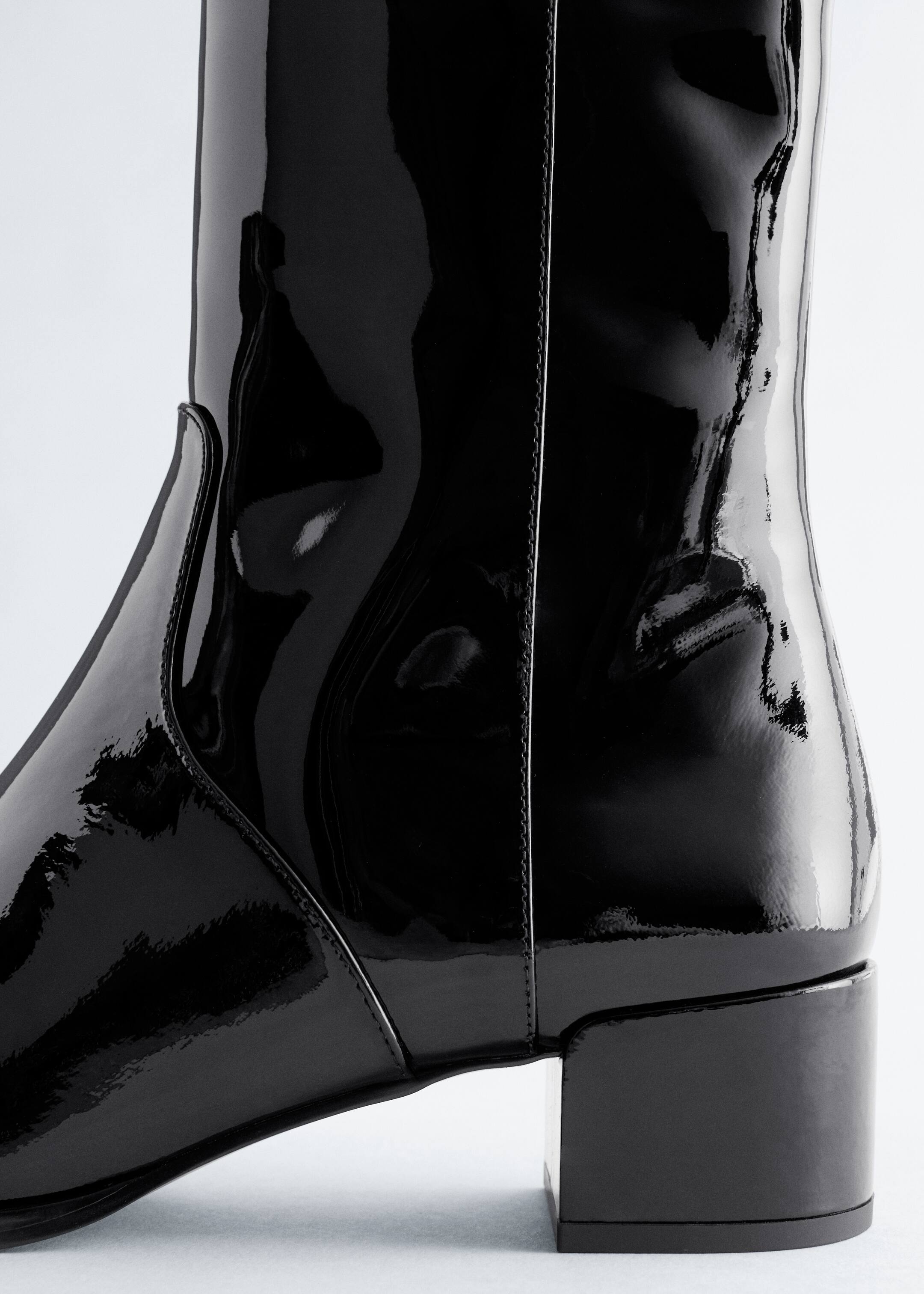Grösseres Bild ansehen: Ankle Boots aus Glanzleder mit Absatz - Schwarz - DAMEN | H&M CH 5