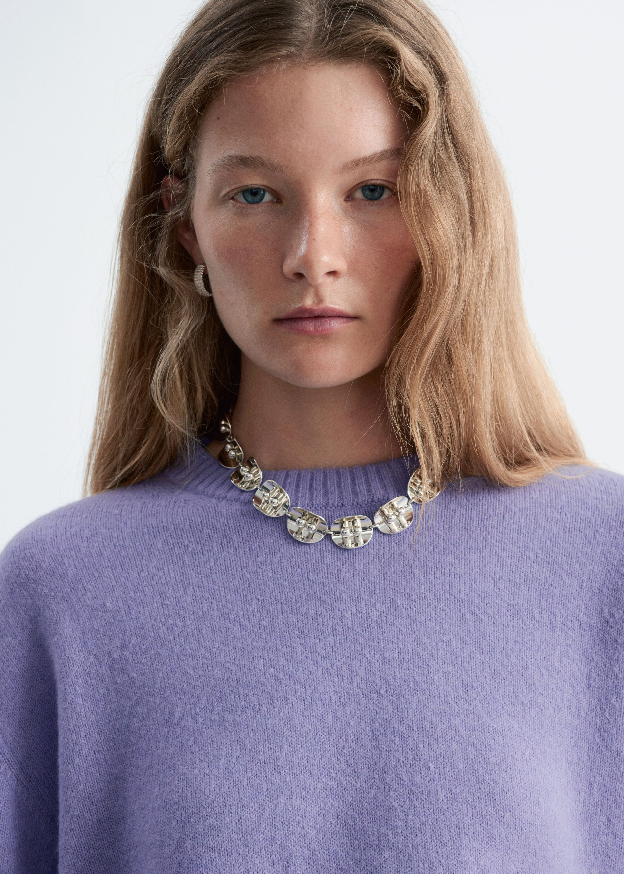 Kastenförmiger Strickpullover - Dunkelbraun - Lookbook