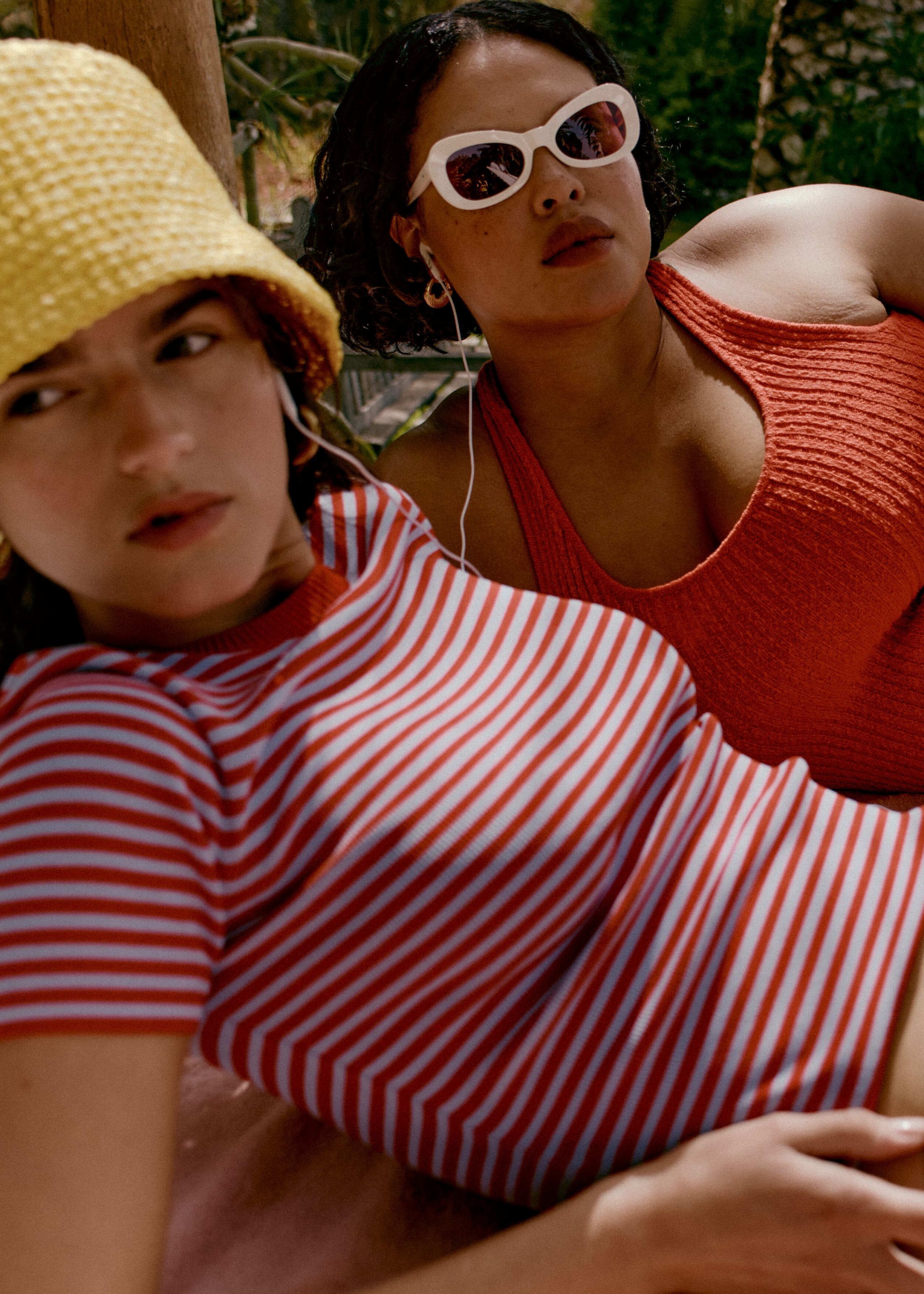 Racerback-Oberteil aus Baumwolle - Leuchtendes Rot - Lookbook
