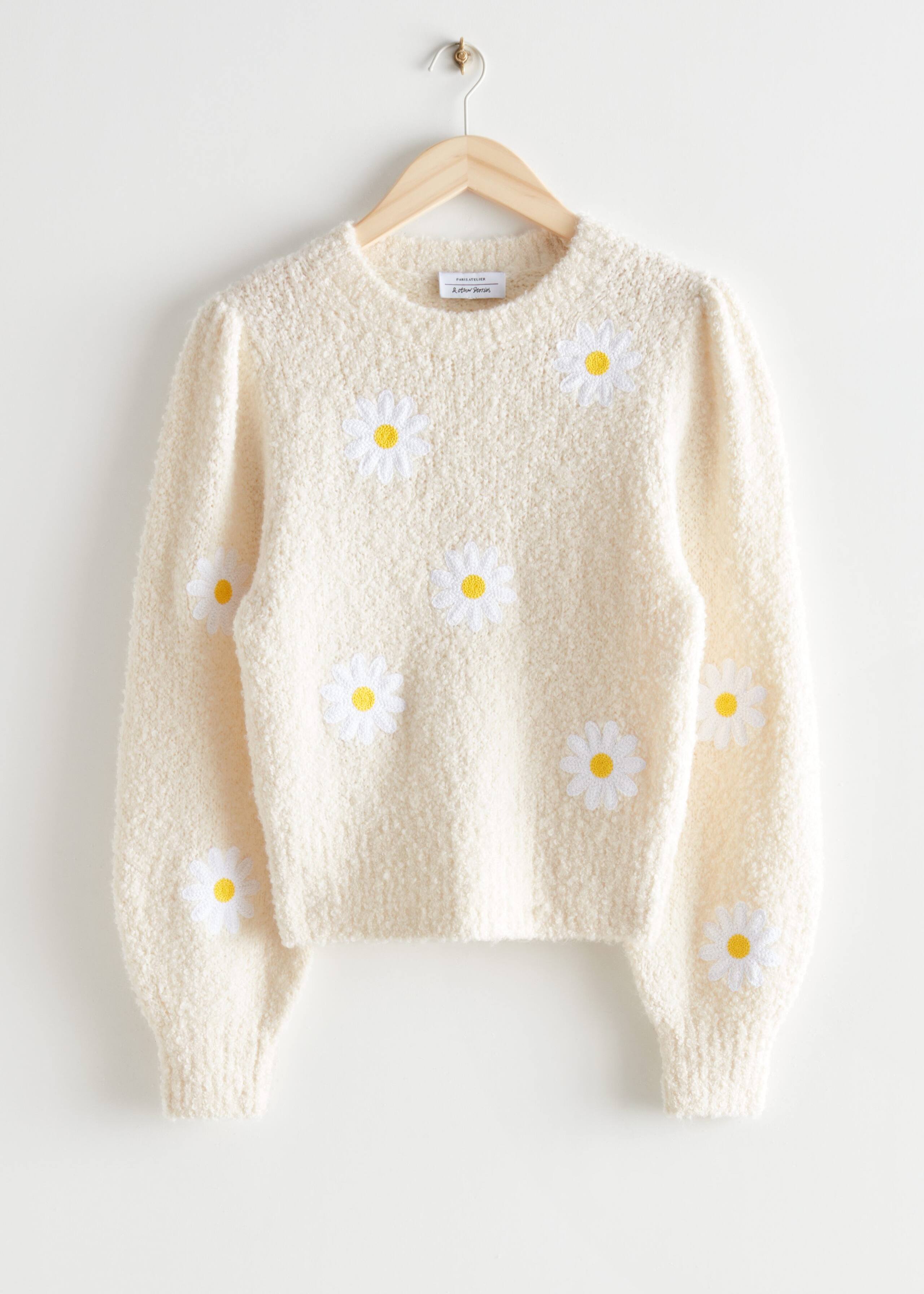 Playful Embroidery Knit Sweater - Cream - Bodegón