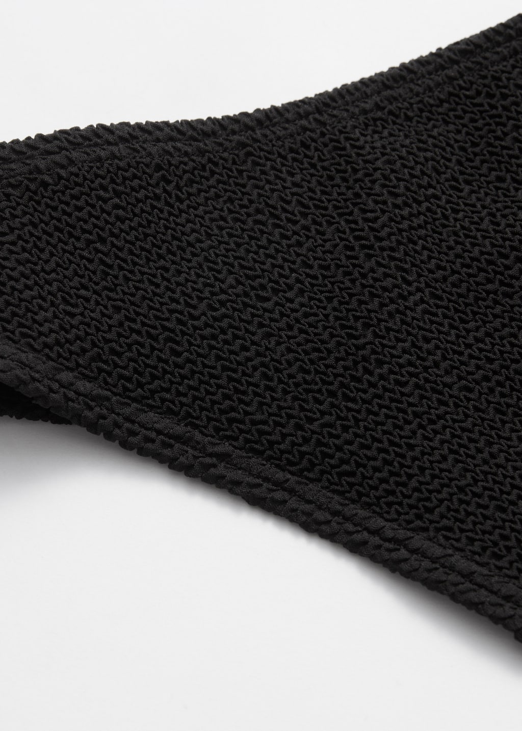 Image of Bas de bikini taille haute texturé