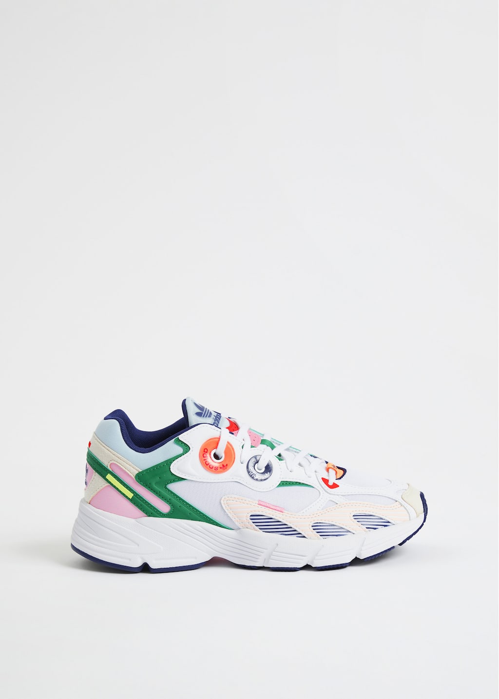 AdidasAstirSneakers - Cloud White/Green/Bliss Orange - Bodegón