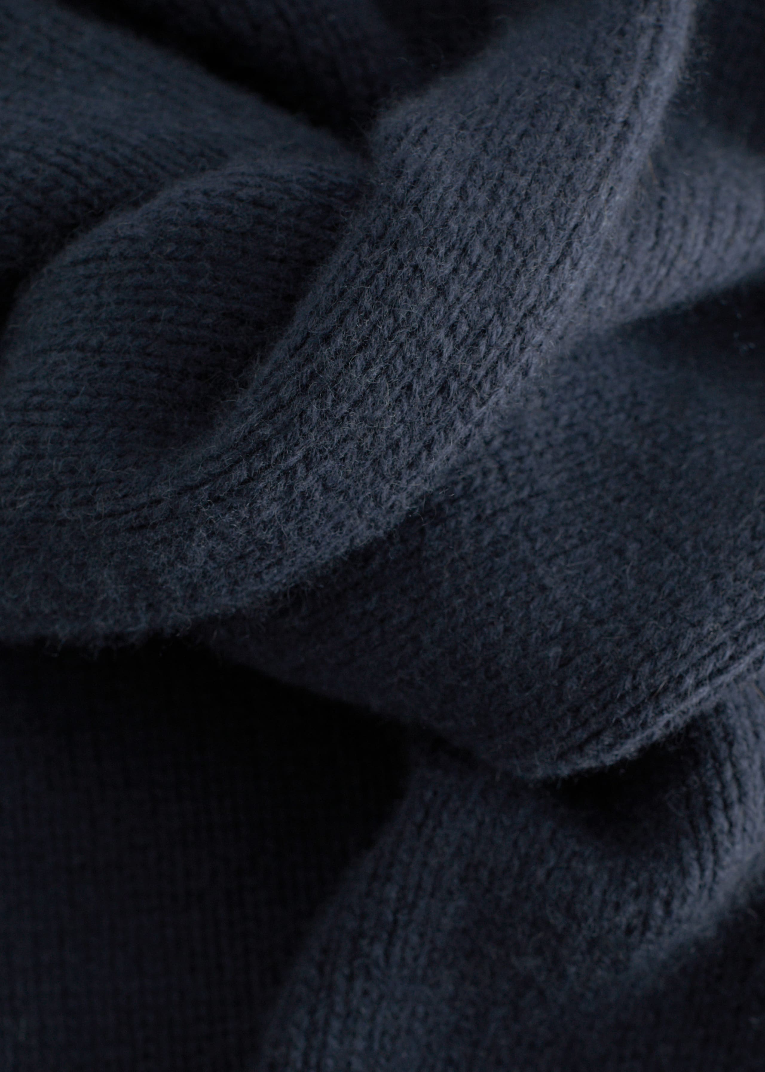 Cashmere-Blend Turtleneck Jumper - {{variantName}} - Descriptive Detail