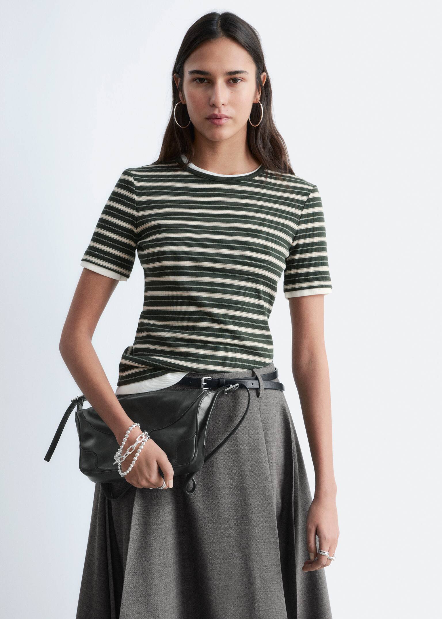 Ribbed T-shirt - Dark Green/Beige Stripes/White - 4