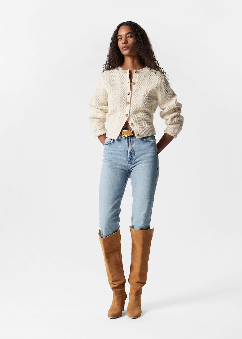 Texturstickad cardigan – Crèmevit – lookbook