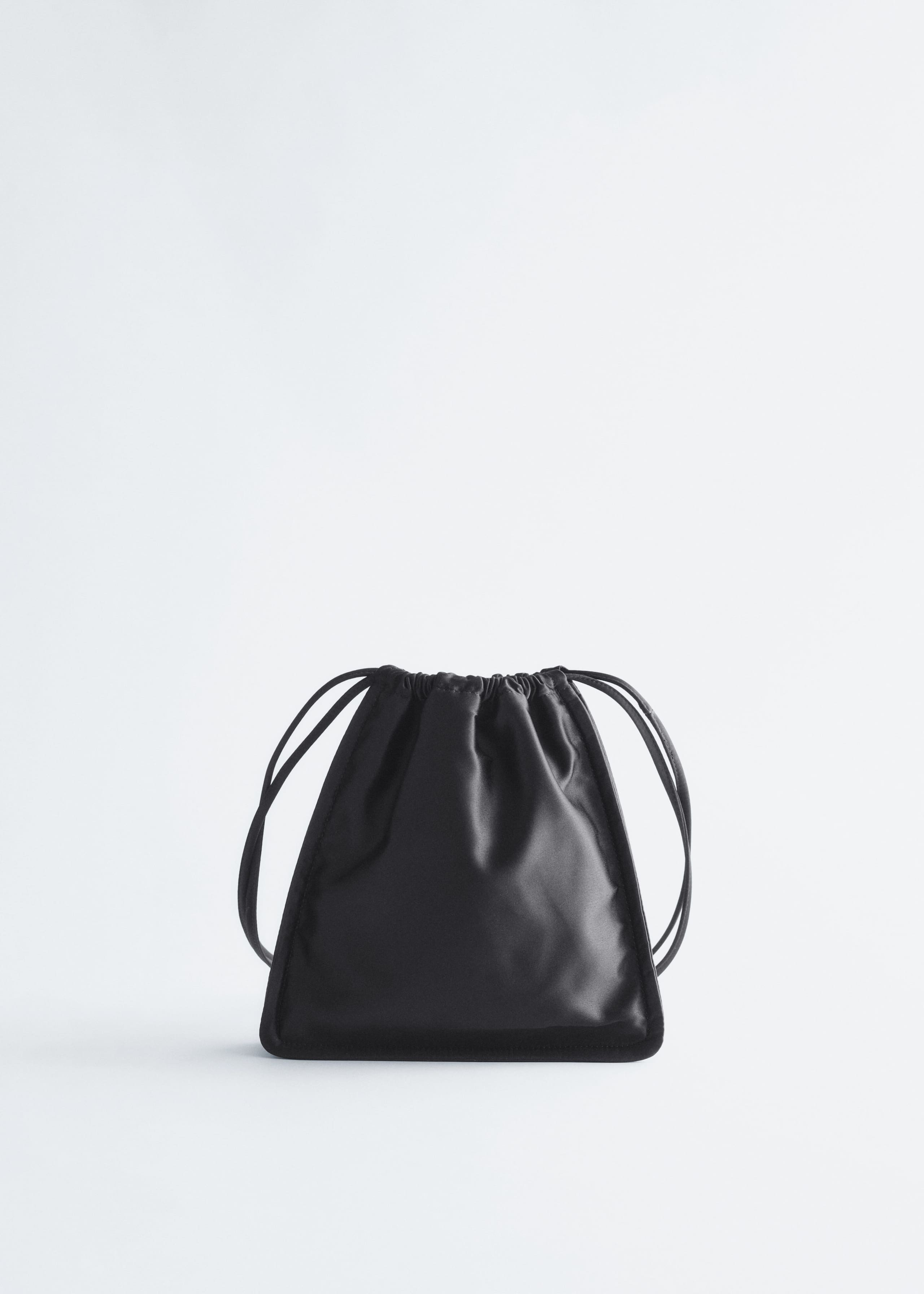 Image of Satinväska med dragsko