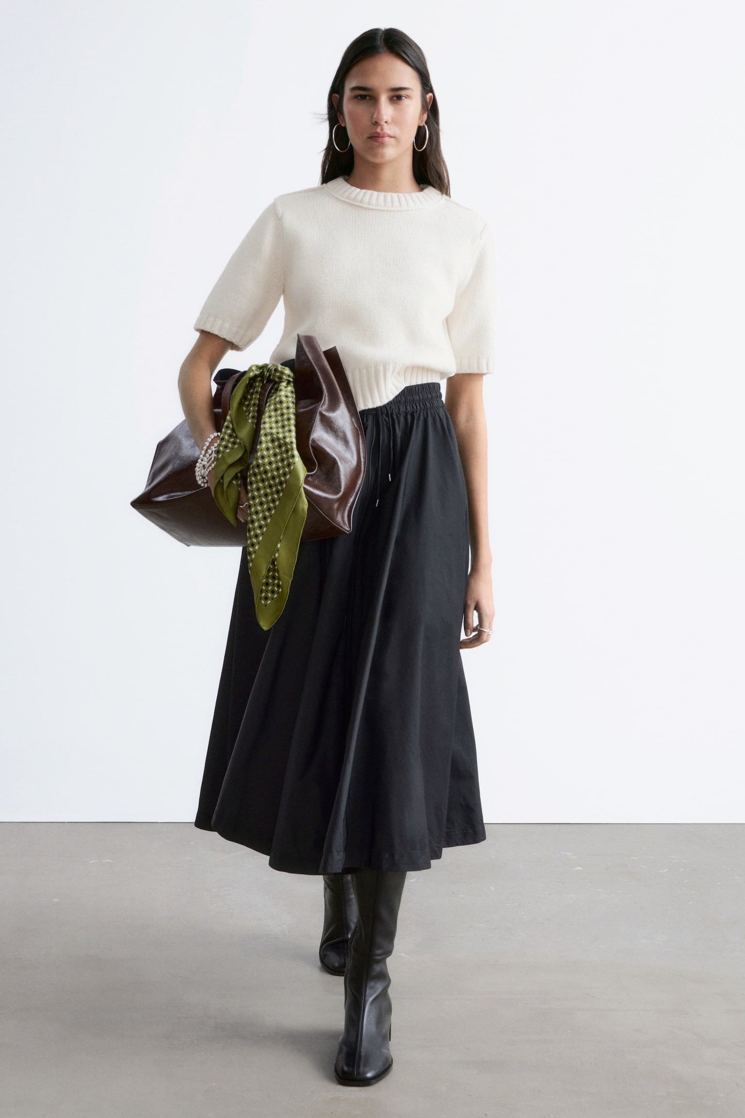 Трикотажна тениска с рипсена плетка - Бяло/Тъмно сиво меланж - 7