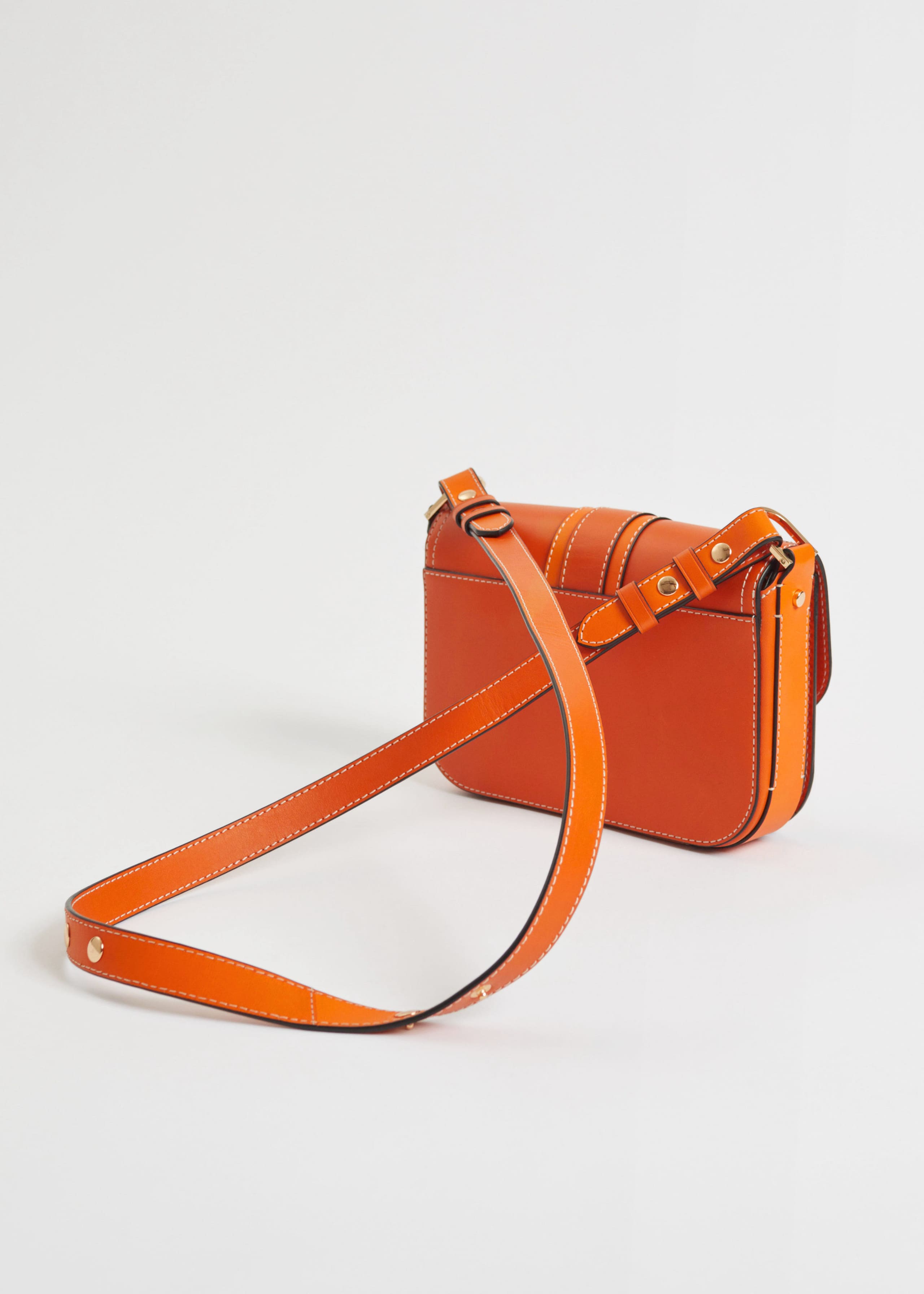 SoftLeatherCrossbodyBag - Vanilla - Natura morta