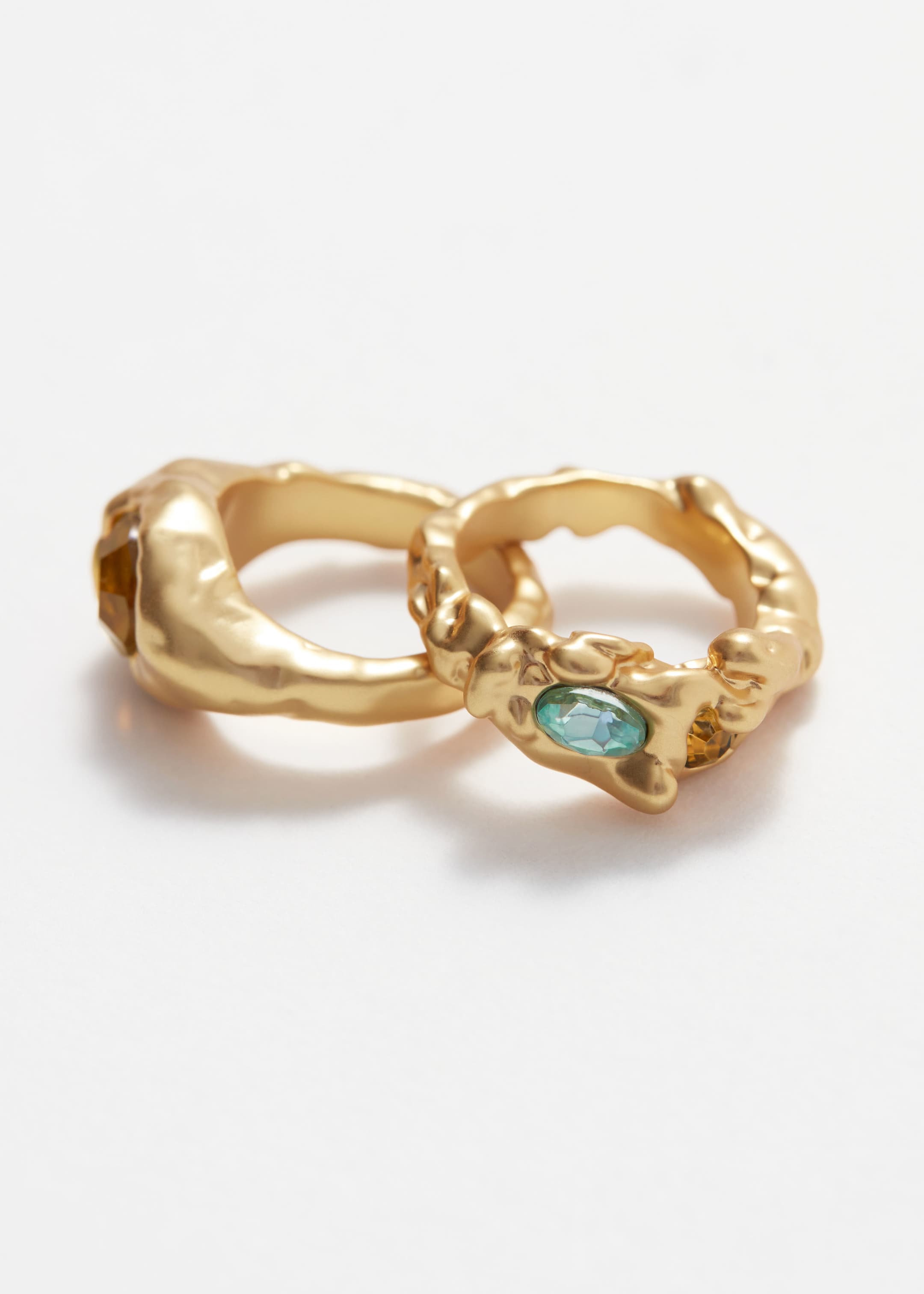 Größeres Bild ansehen: Skulpturierte Ringe im Set mit Schmucksteinen - Gold/Senf - Ladies | H&M DE 2