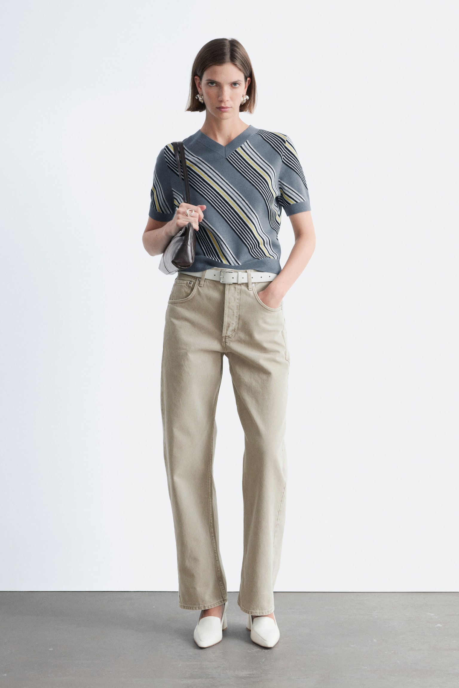 Barrel Leg Jeans - Ljus kaki/Mellanblå/Rostbrun/Mörkblå/Vit/Ljusblå - 1