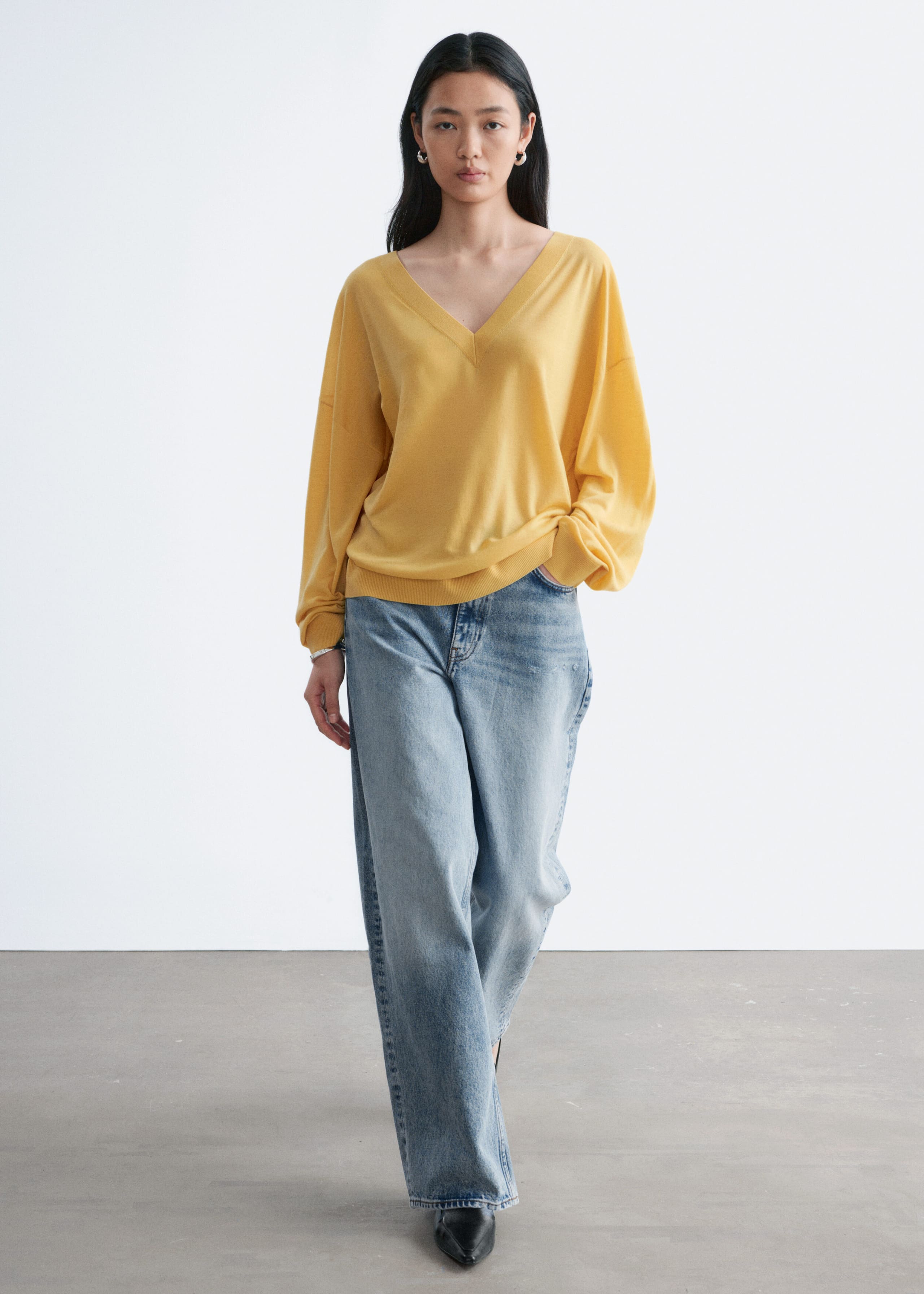 Image of Jersey de lana merino y corte holgado