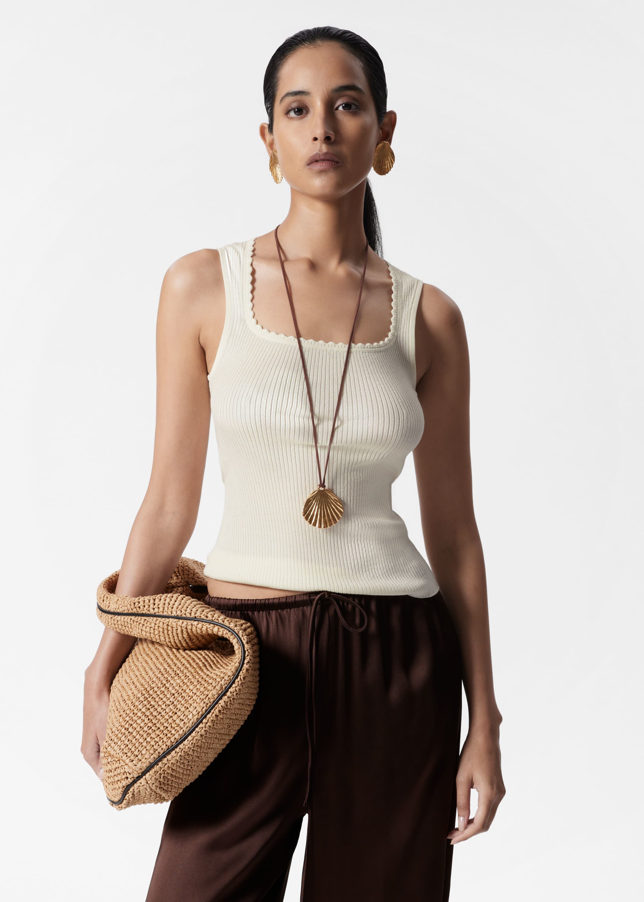 Vezi imaginea mai mare: Maiou din tricotaj fin - Crem - FEMEI | H&M RO 1