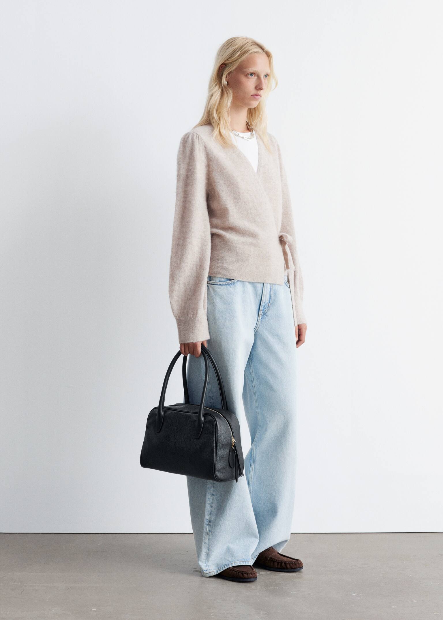 Strickjacke aus Mohair-Mix in Wickeloptik - Beige/Hellrosa/Hellblau/Petrolblau/Creme - 6