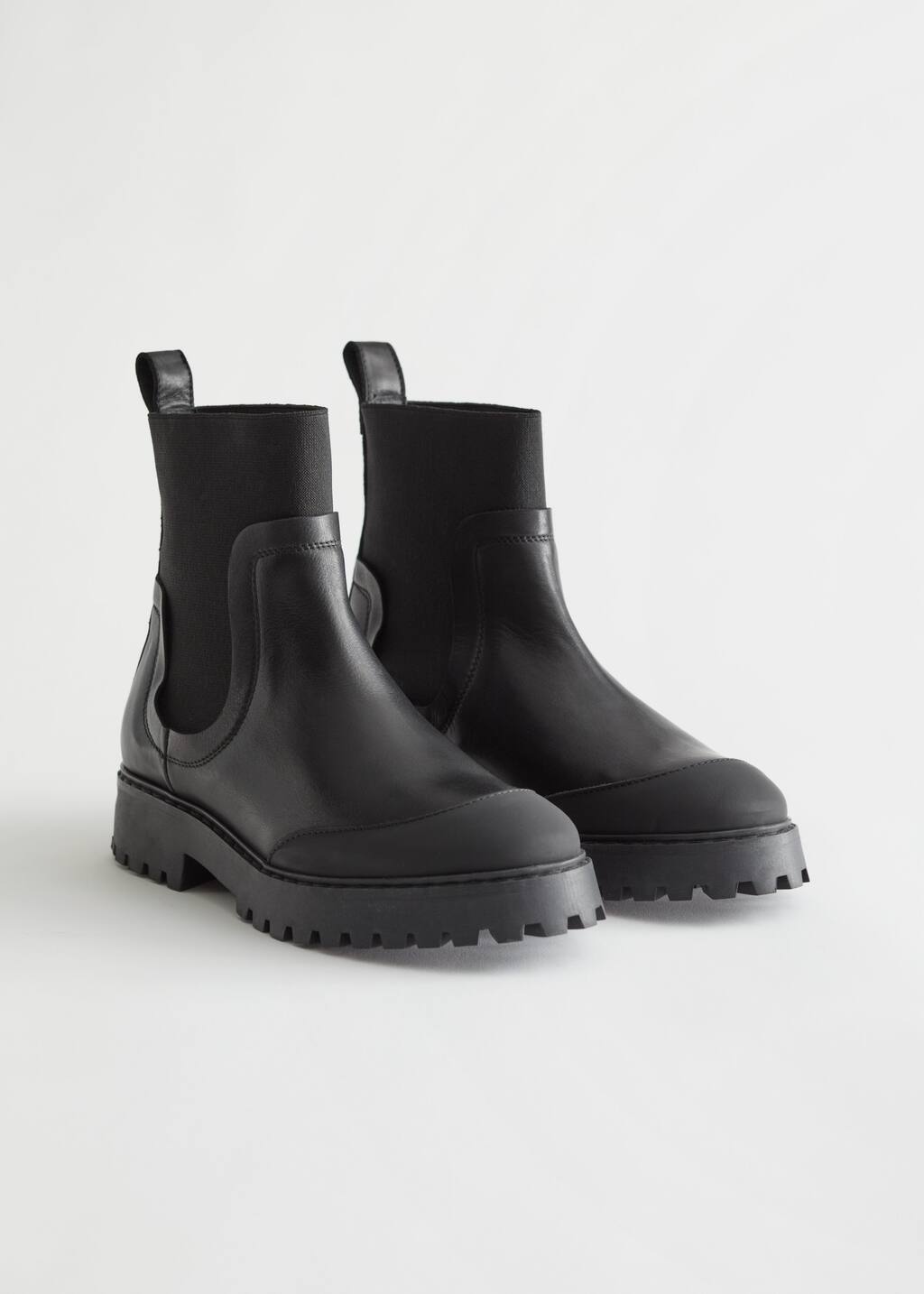 Elasticated Leather Chelsea Boots - Black - Bodegón