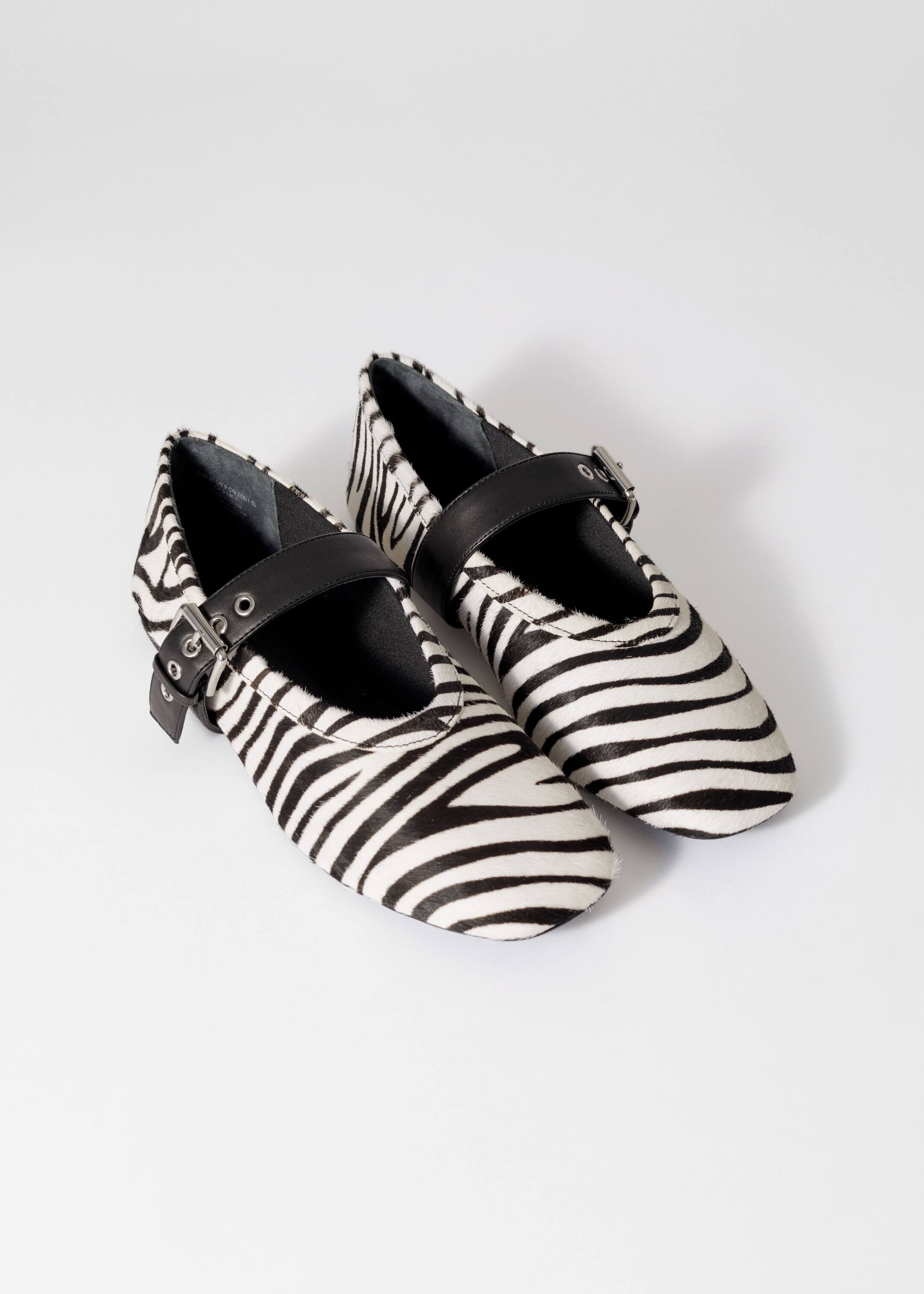 Visualizza immagine più grande: Ballerine con stampa zebrata - Nero/Bianco - DONNA | H&M IT 4