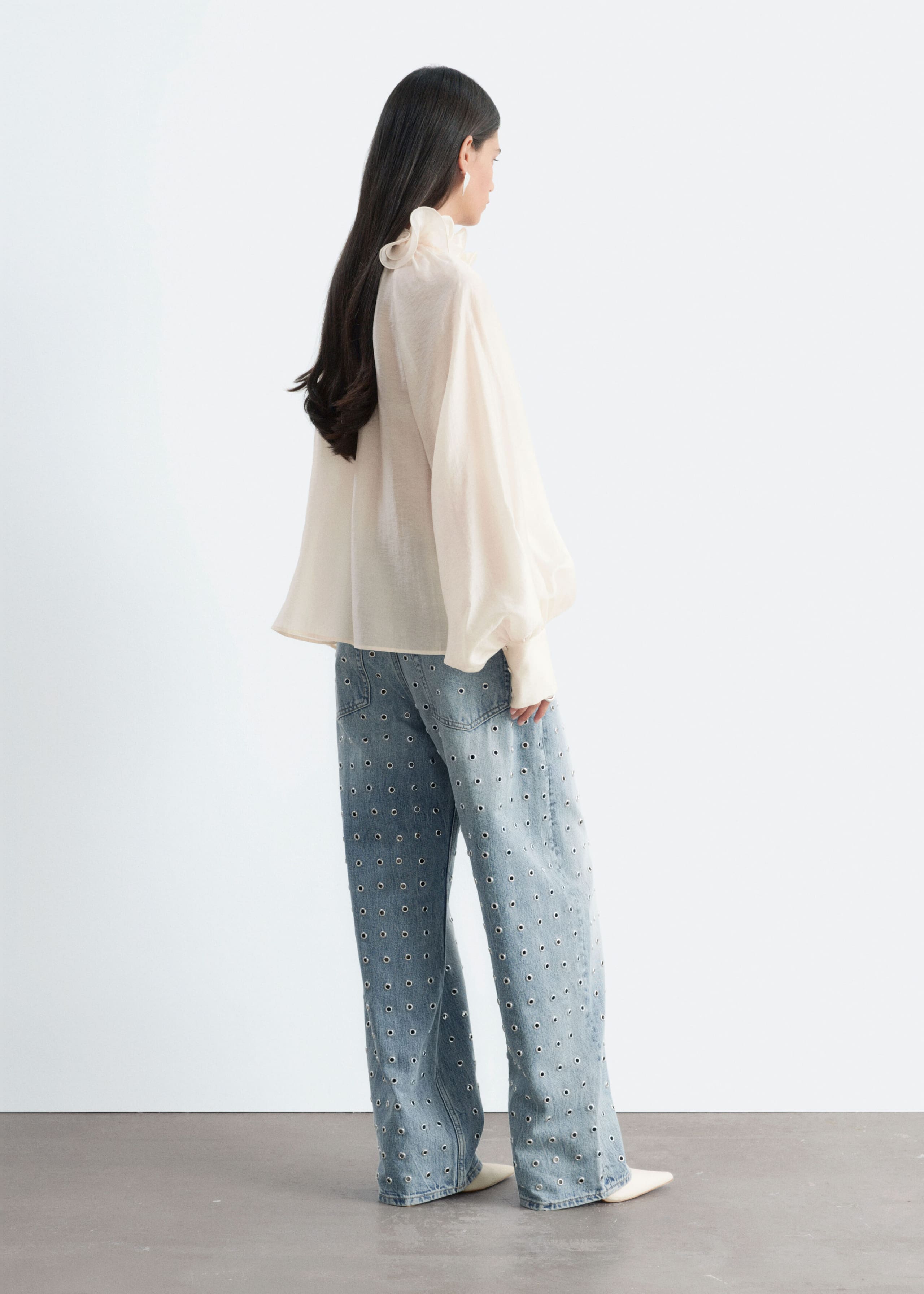Ruffle Neck Voluminous Blouse - White - Still Life