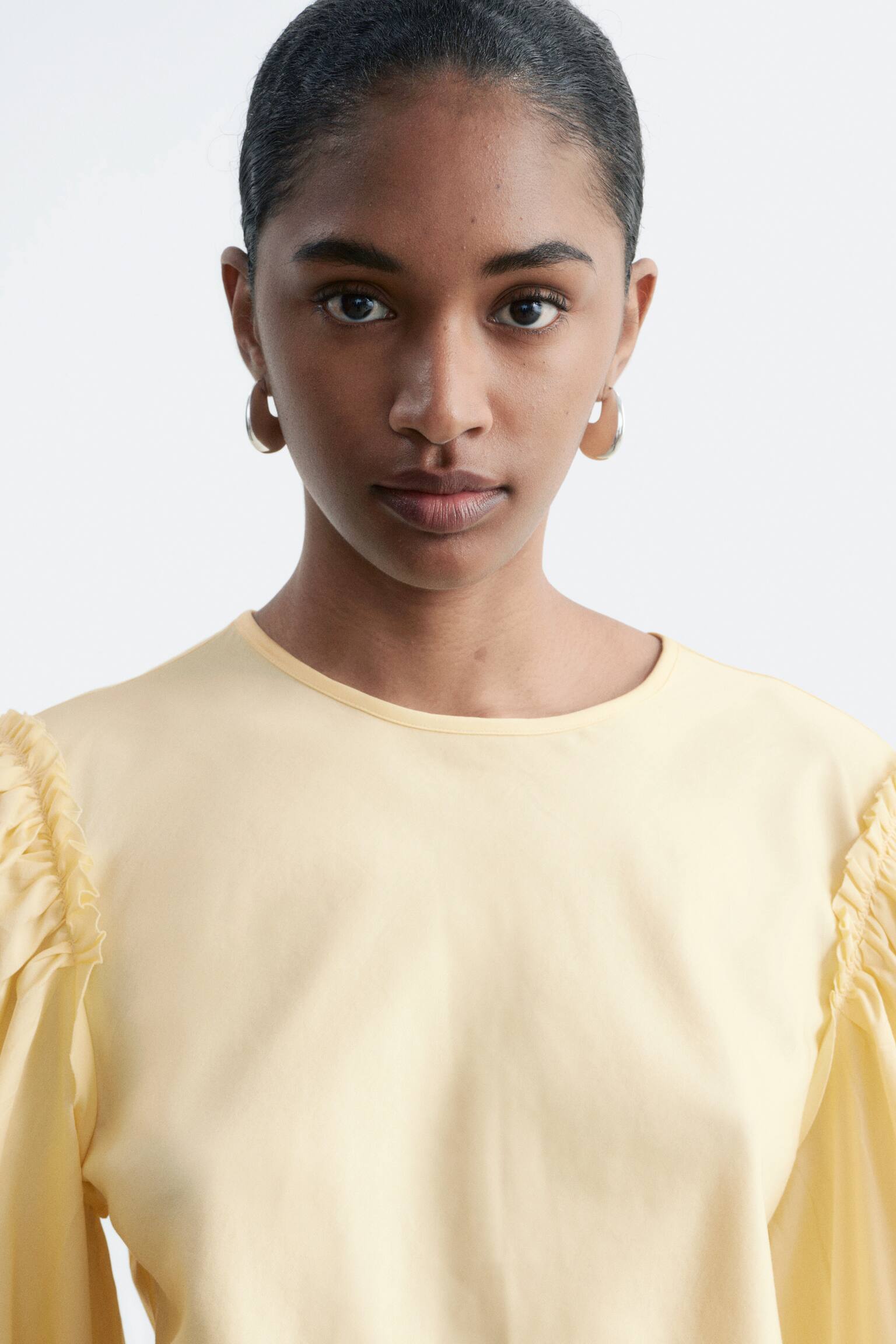 Balloon-Sleeve Jacquard Blouse - 4