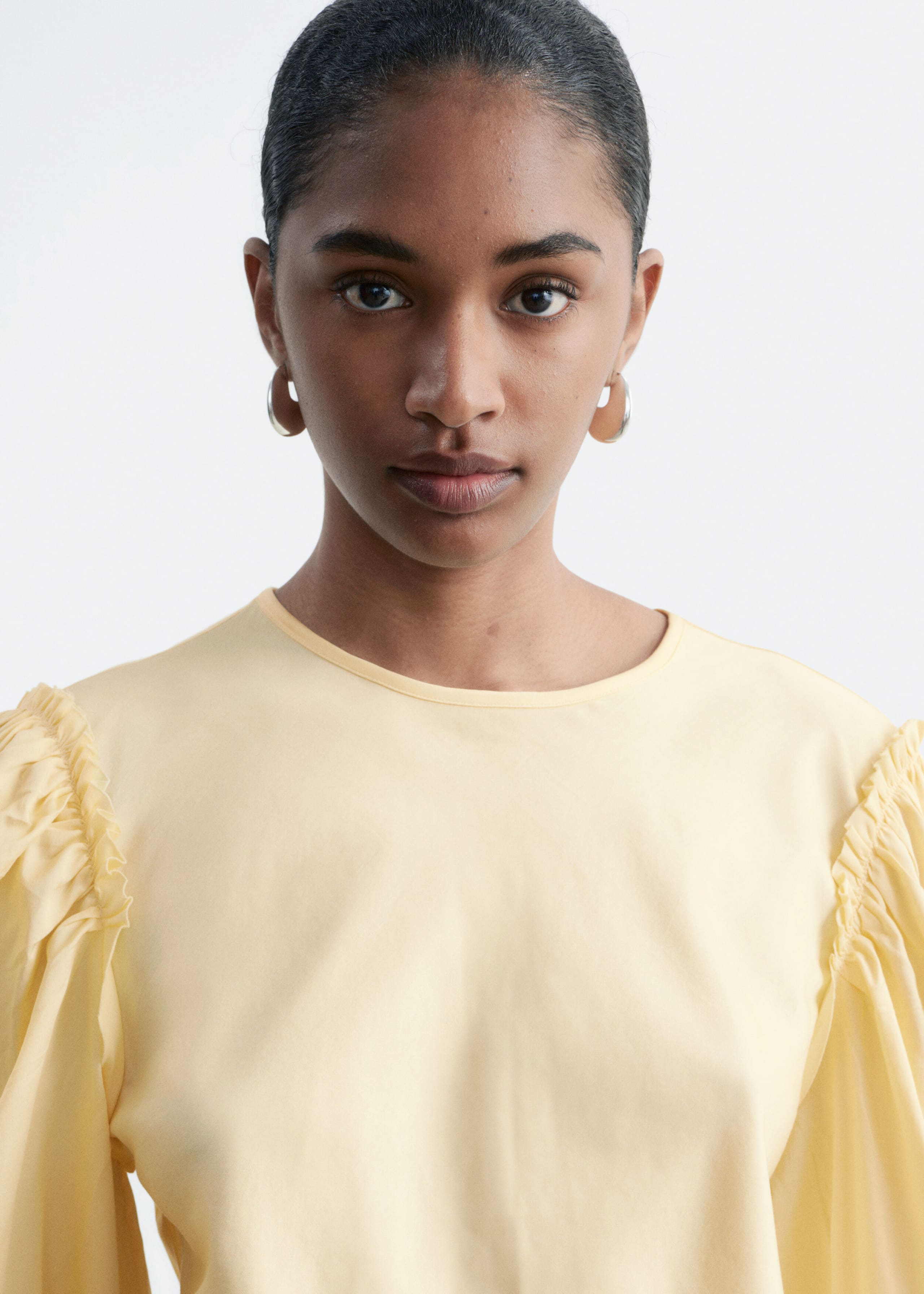 Balloon-Sleeve Jacquard Blouse - Beige/Tartan - Lookbook