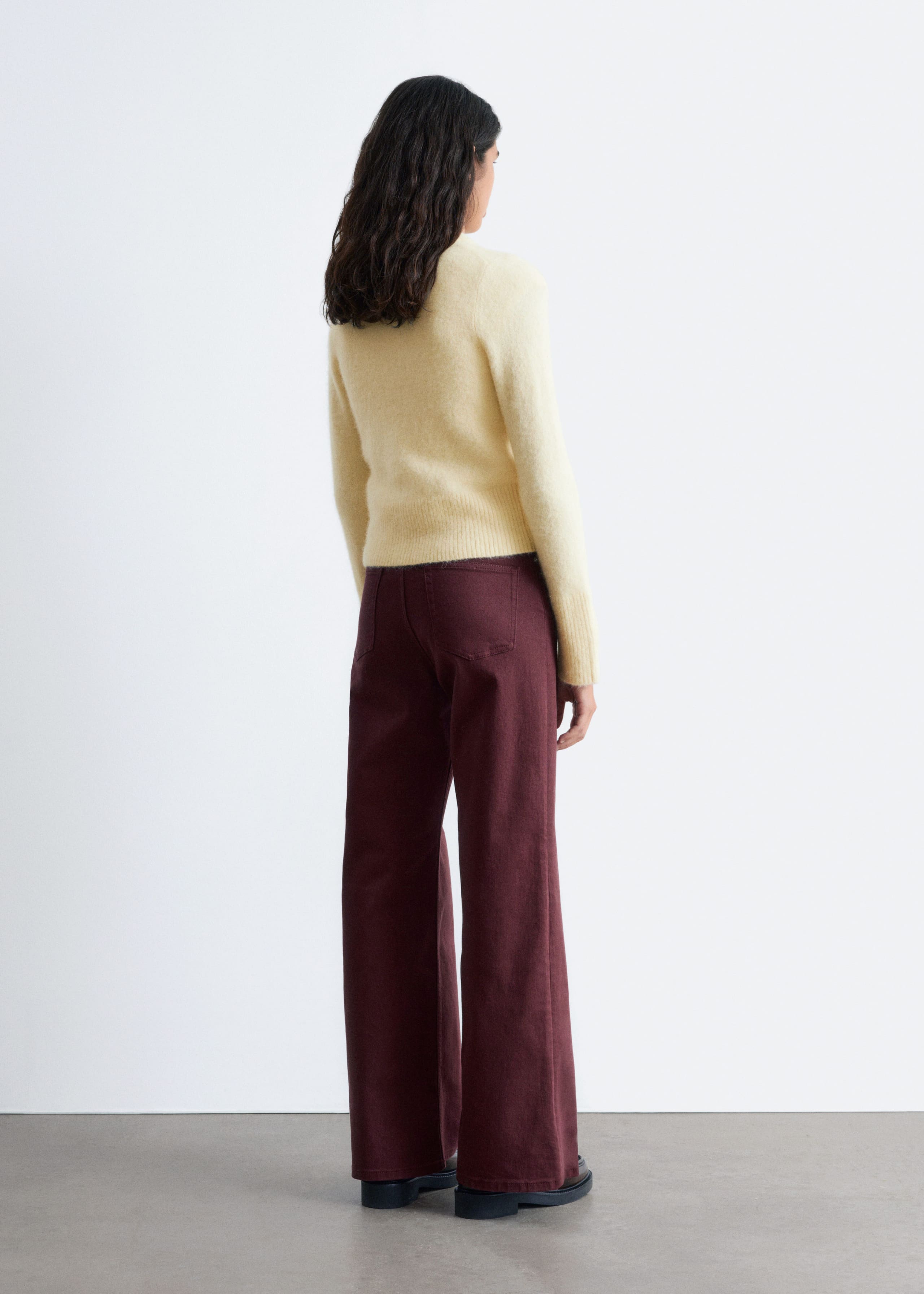 Image of Jeans mit weitem Bein